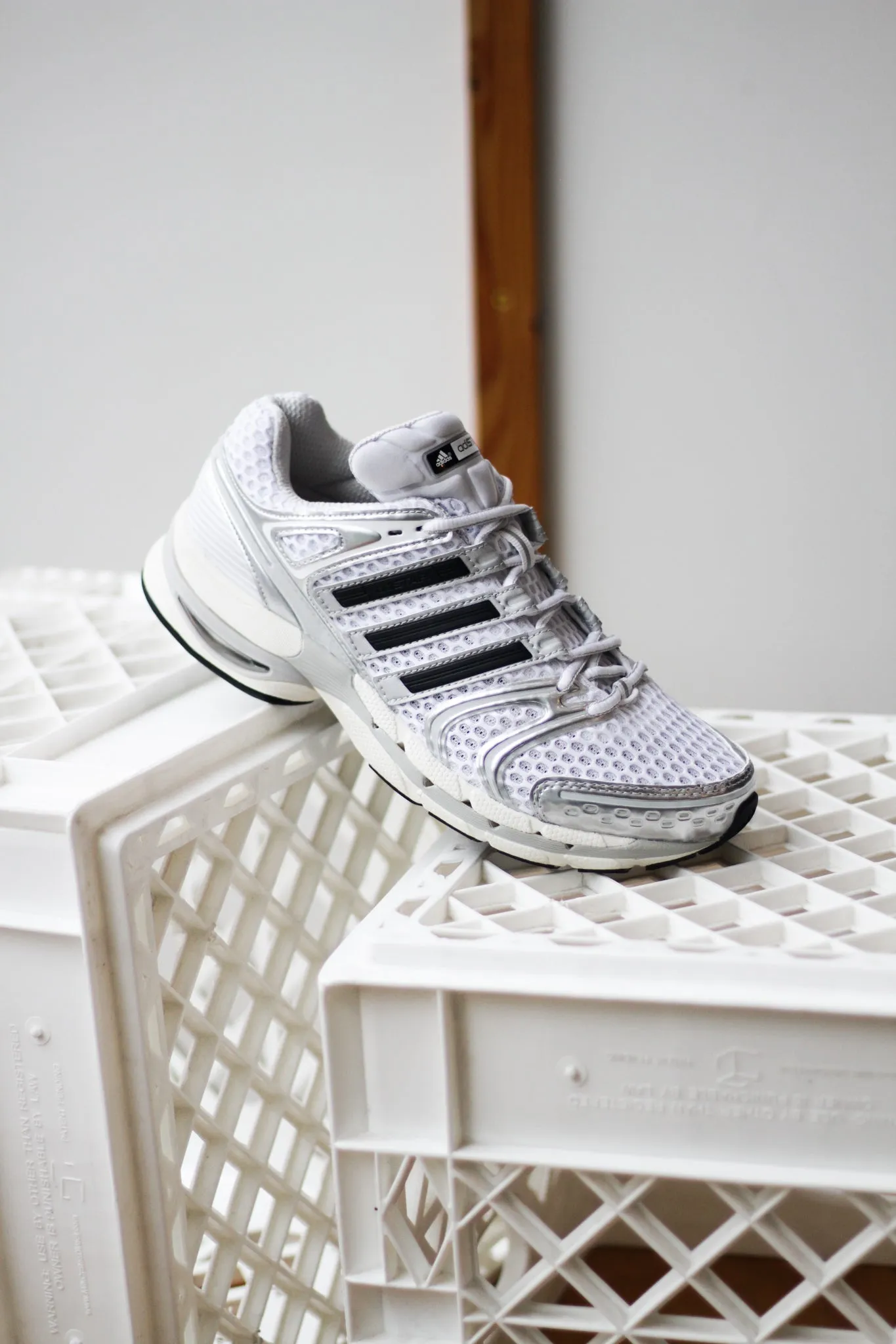 Flexibility Feature ADIDAS ADISTAR CONTROL 5 "METALLIC SILVER/GREY" Comfort Lining Gloss Finish