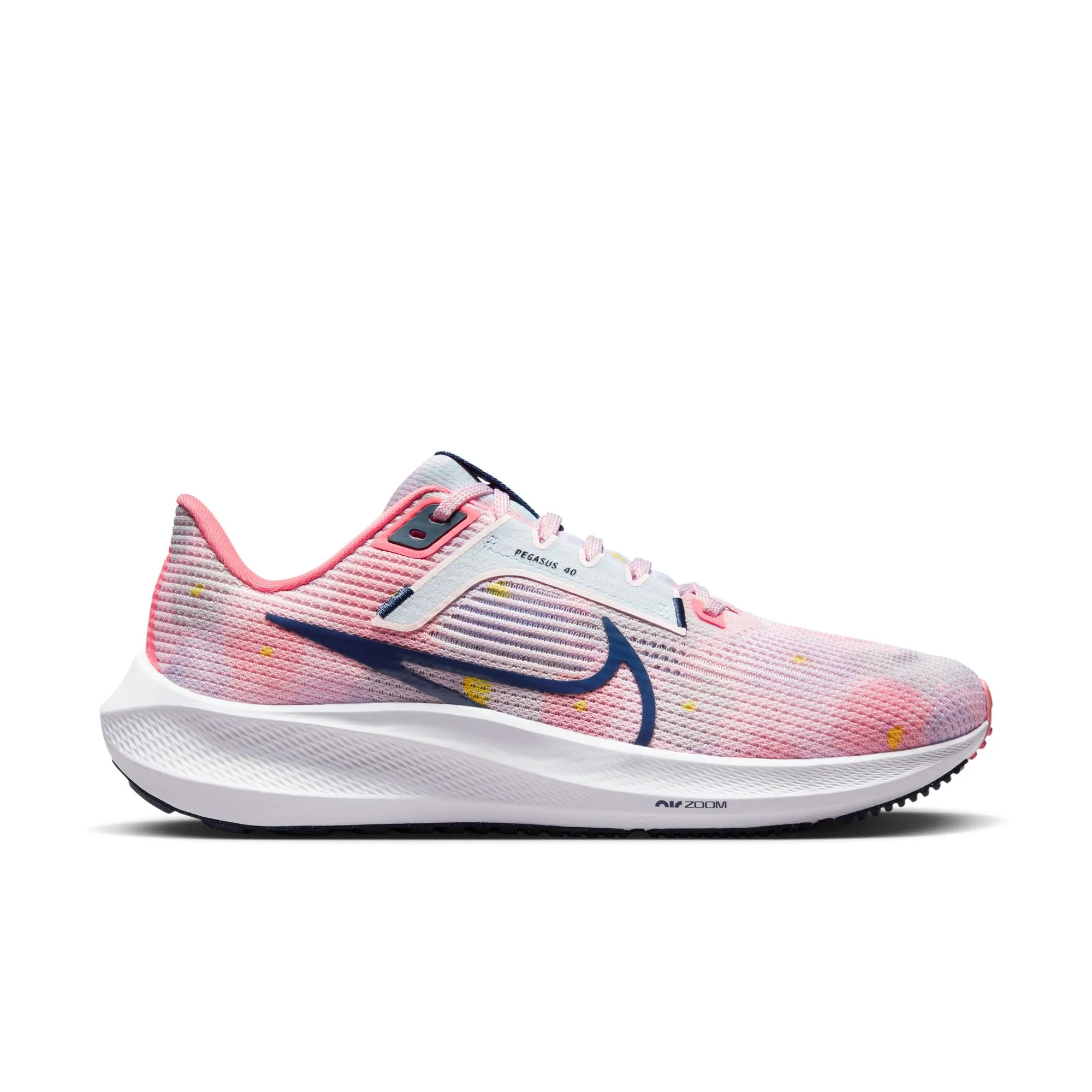 WOMEN'S PEGASUS 40 PREMIUM beginner running footwear