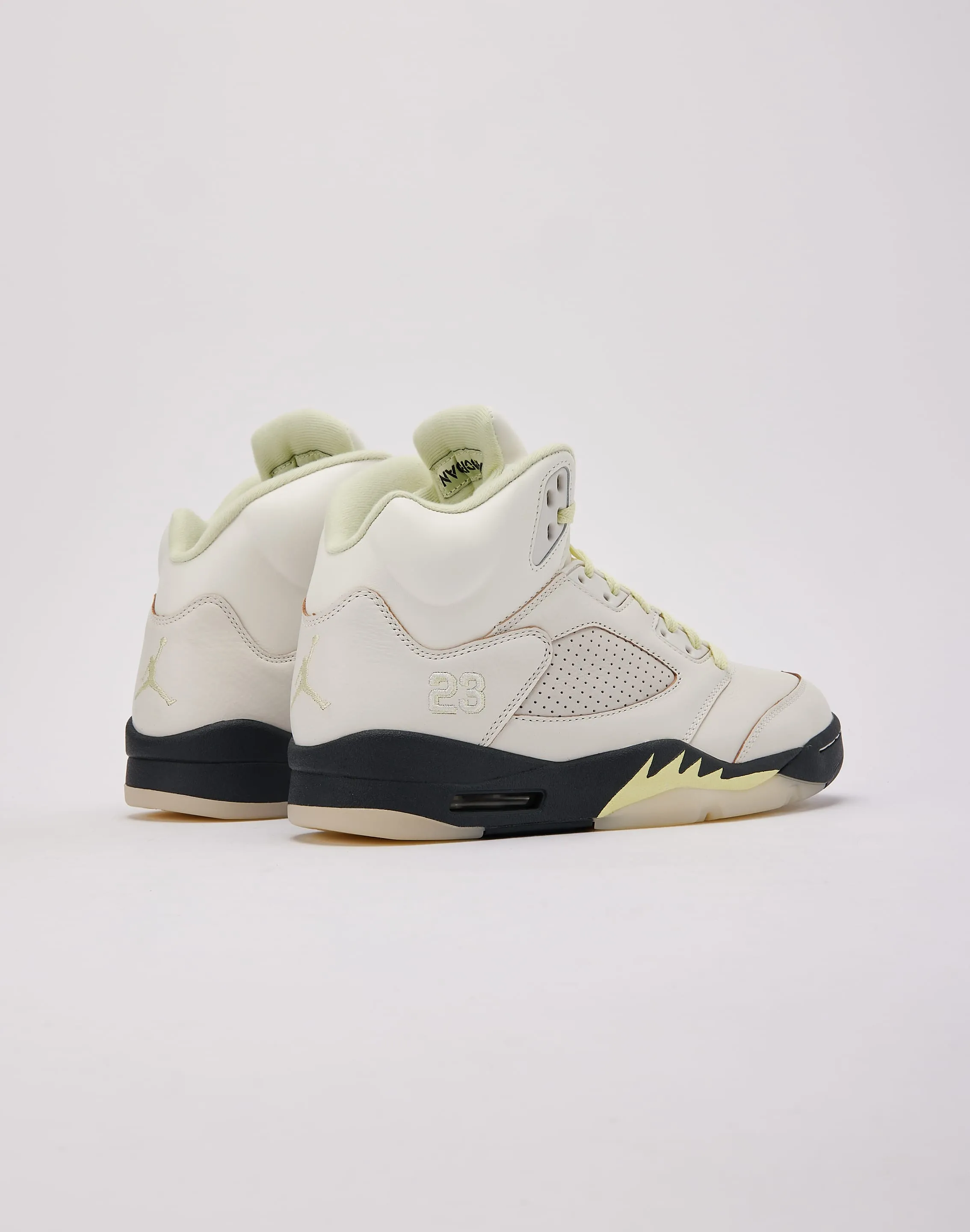 Jordan Air Jordan 5 Retro 'Luminous Green and Sail' Gym Life