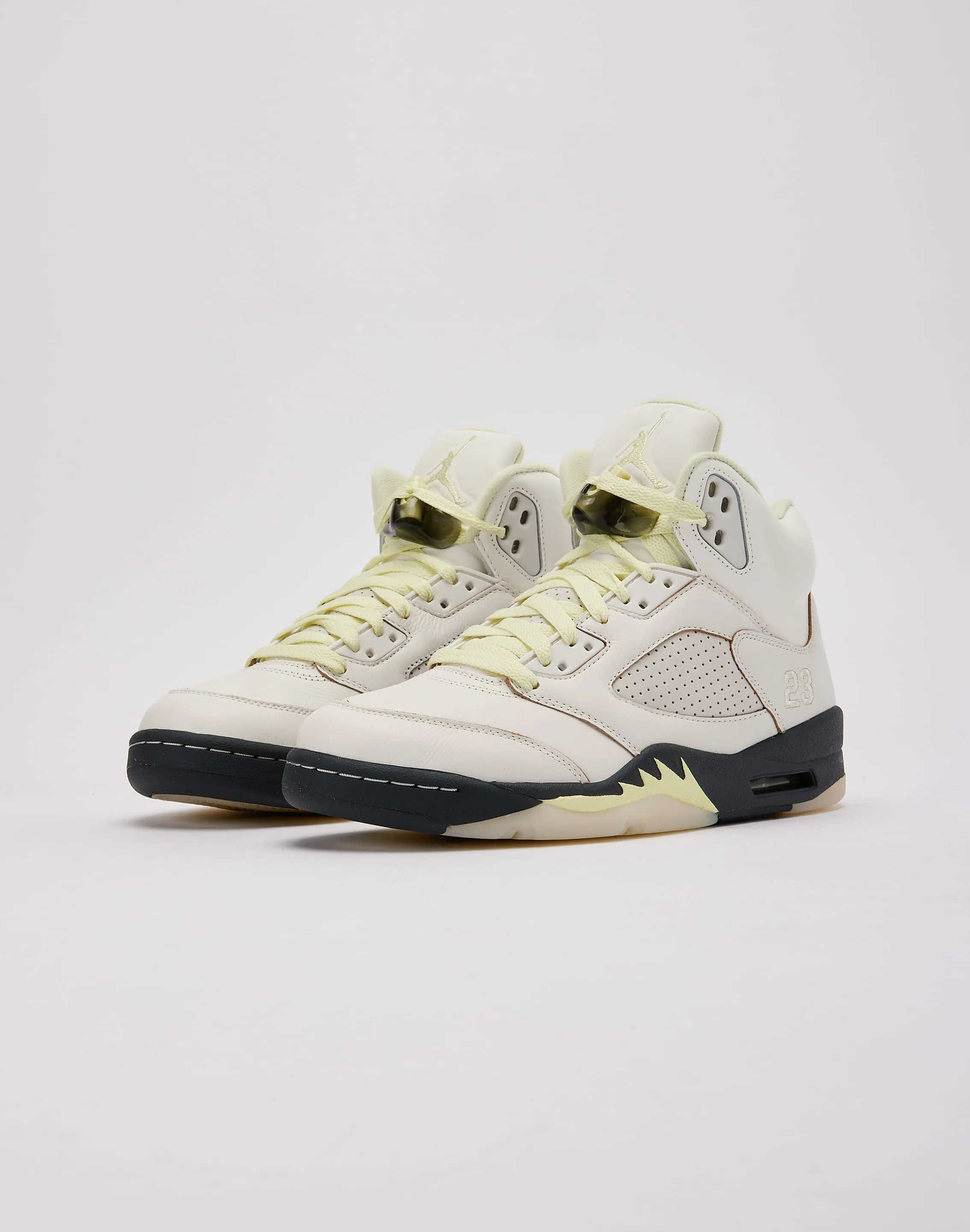 evening run Jordan Air Jordan 5 Retro 'Luminous Green and Sail'