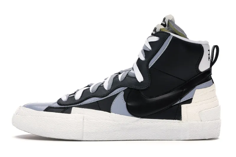 No Stress Smooth Lining Nike Blazer Mid sacai Black Grey