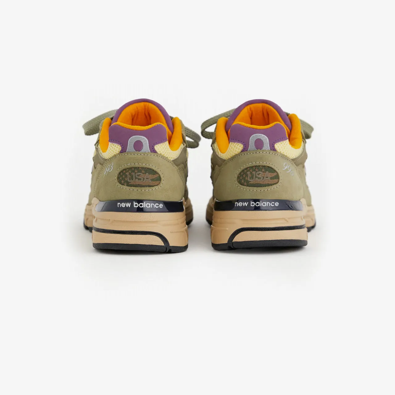 Vintage Mood Bright Gold 993