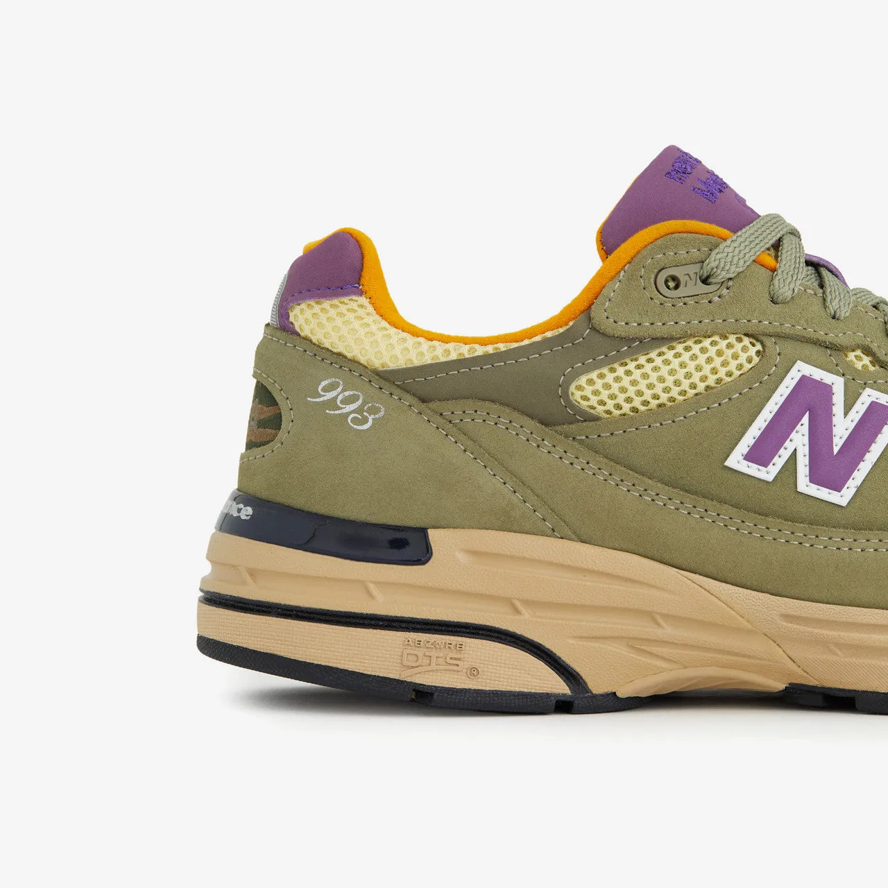 993 Urban Walk