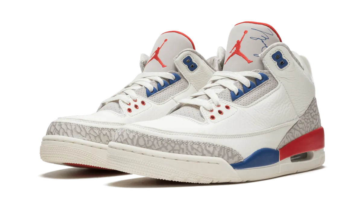 Air Jordan 3 Retro "International Flight" View Stop