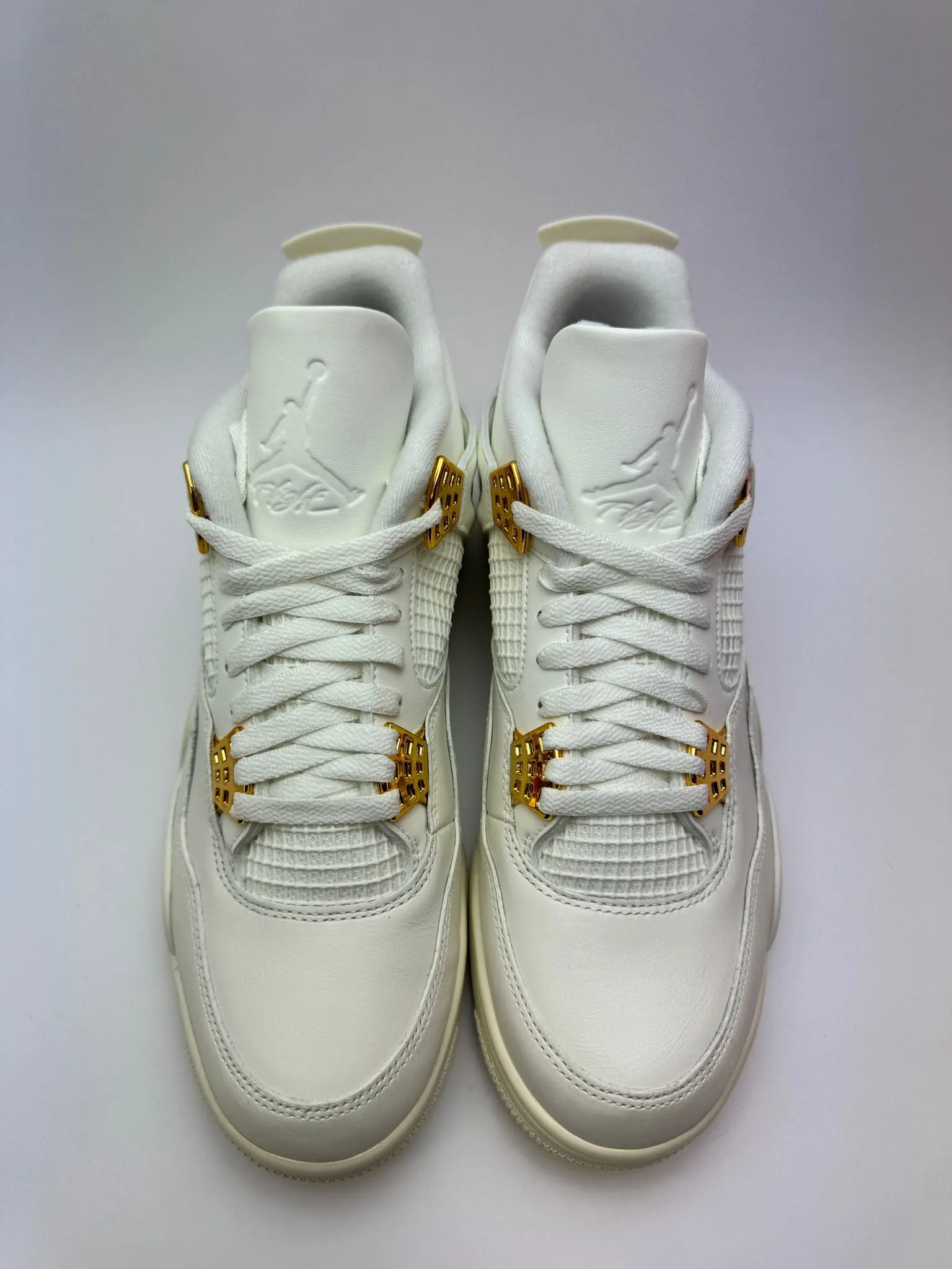 Jordan 4 Retro "Metallic Gold" Minimal Design