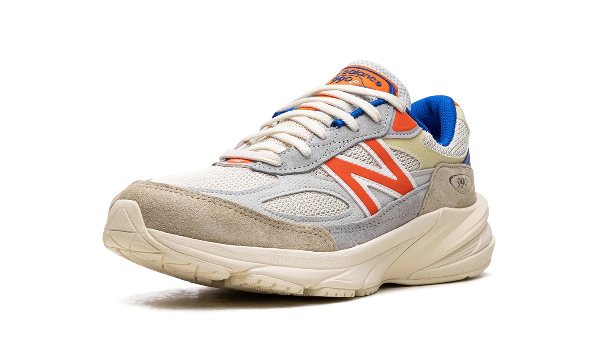 Subtle Texture Core Design 990v6 "Kith - Madison Square Garden - Knicks"