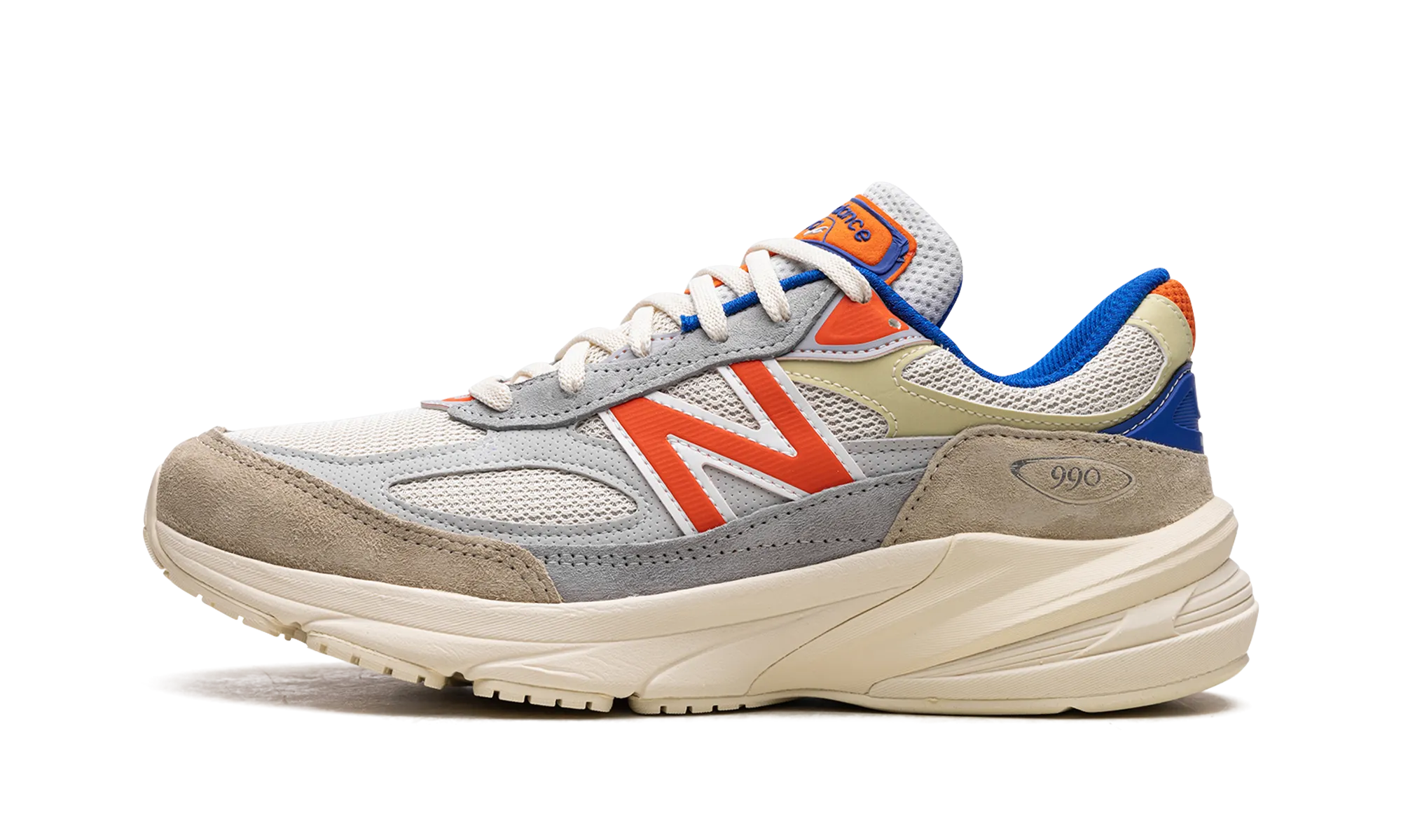 Seamless Edge 990v6 "Kith - Madison Square Garden - Knicks"
