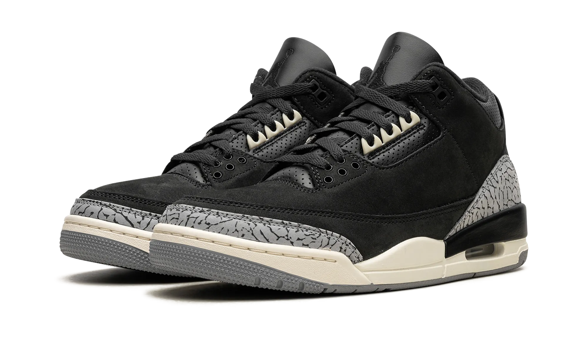 AIR JORDAN 3 WMNS "Off Noir" Bright Accents