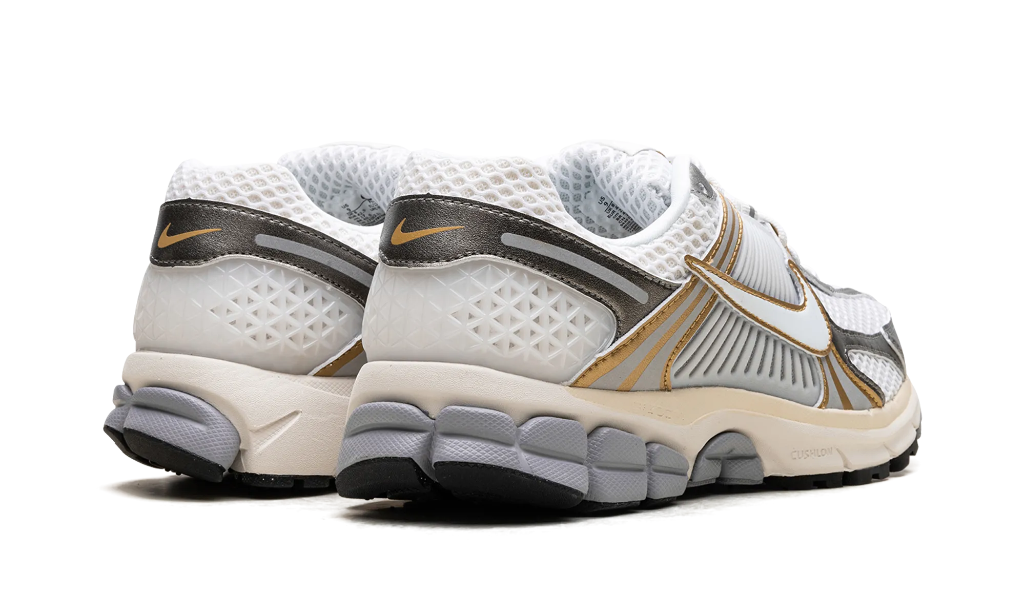 Foot Movement Track Performance Zoom Vomero 5 "Platinum Tint Metallic Gold"