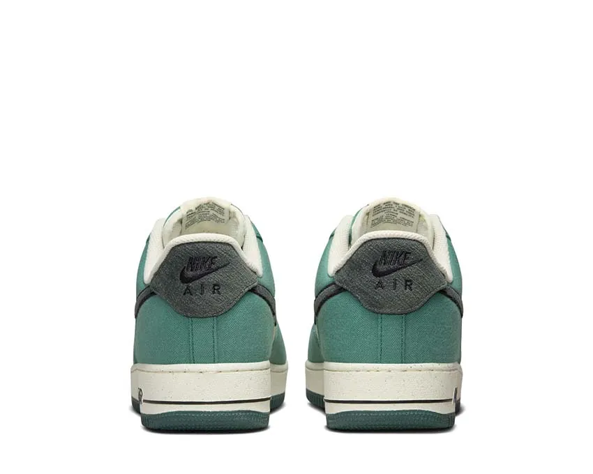 Ergonomic Design Nike Air Force 1 '07 LV8 "Notebook"
