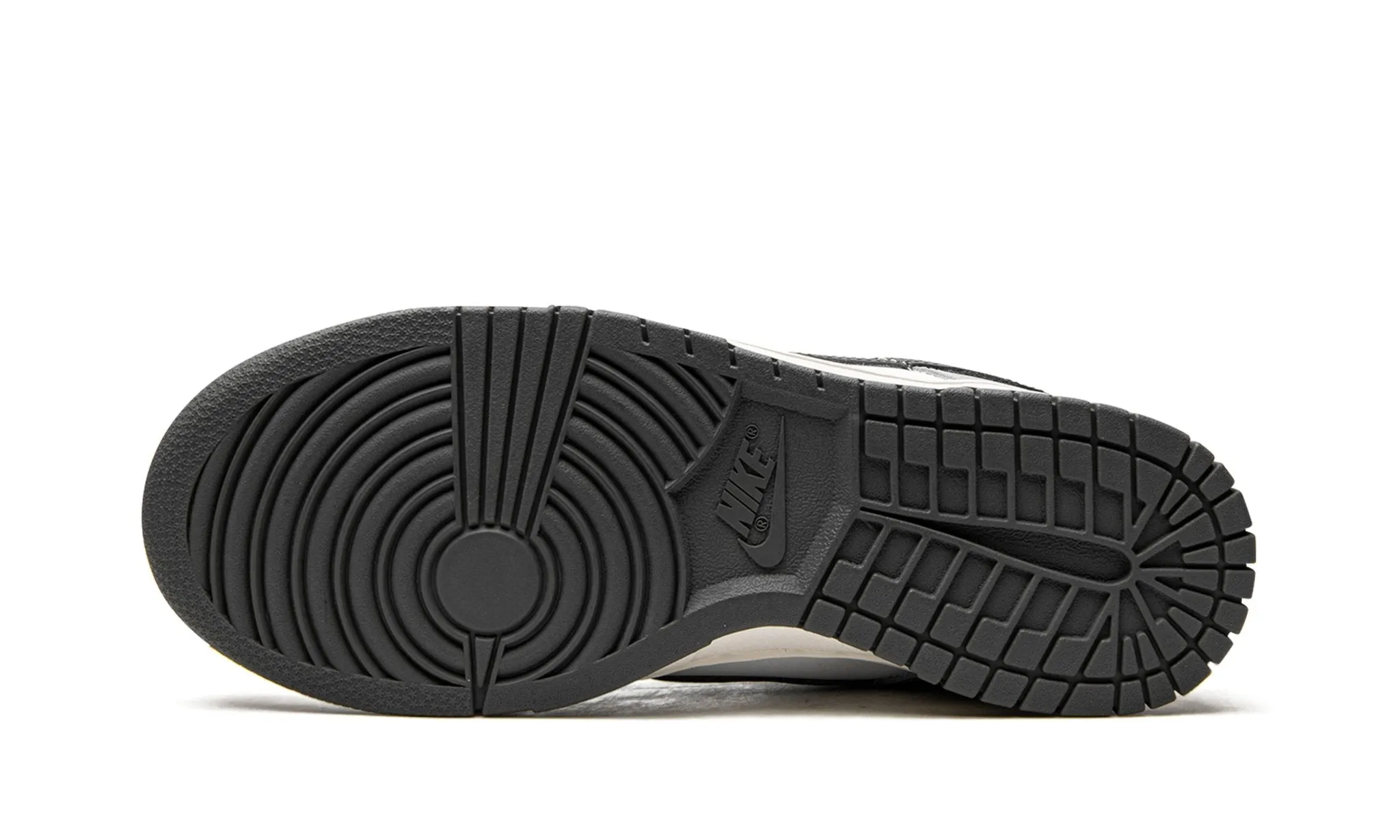 Buckle Strap Nike Dunk Low "Light Smoke Grey" Women's