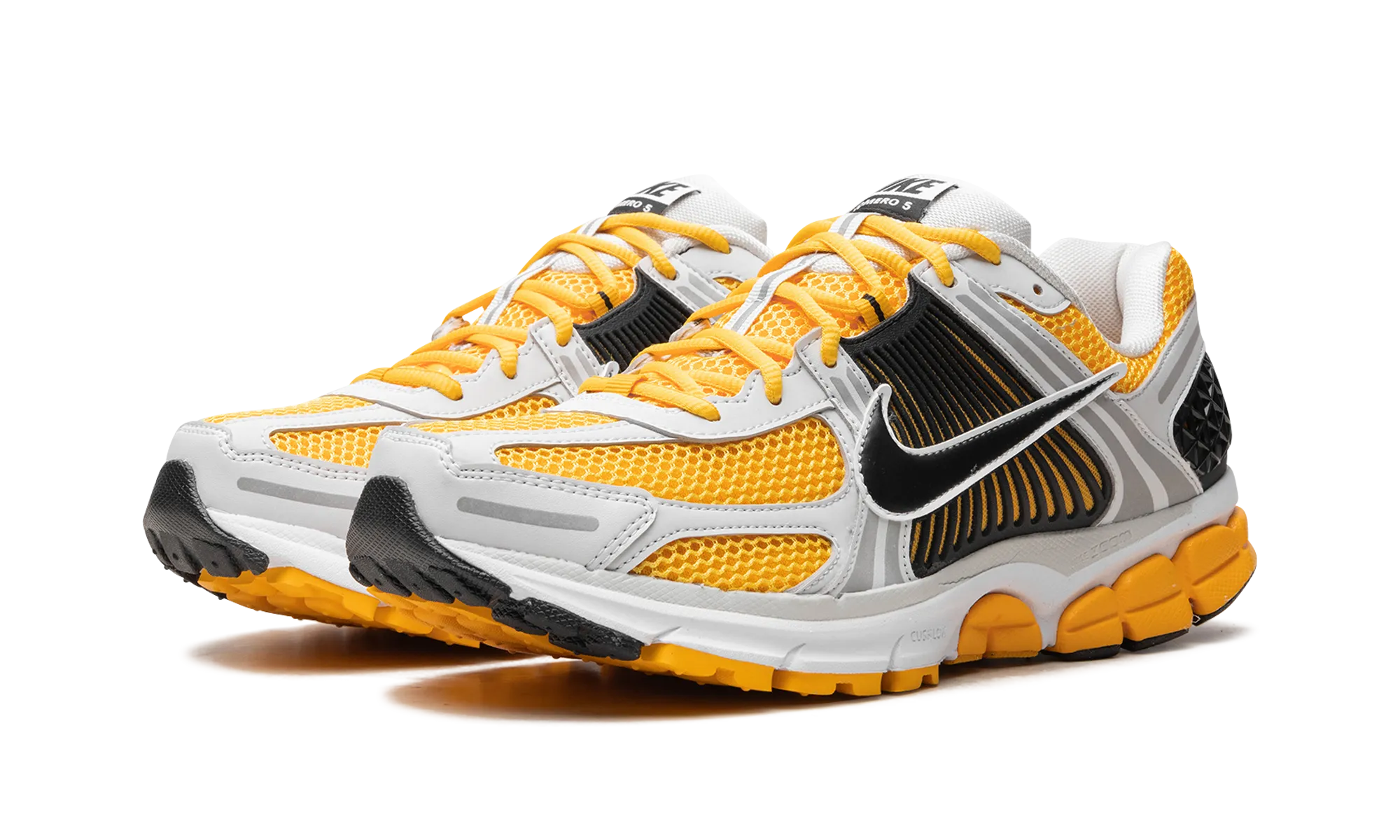 Zoom Vomero 5 "University Gold'" Splendid durability