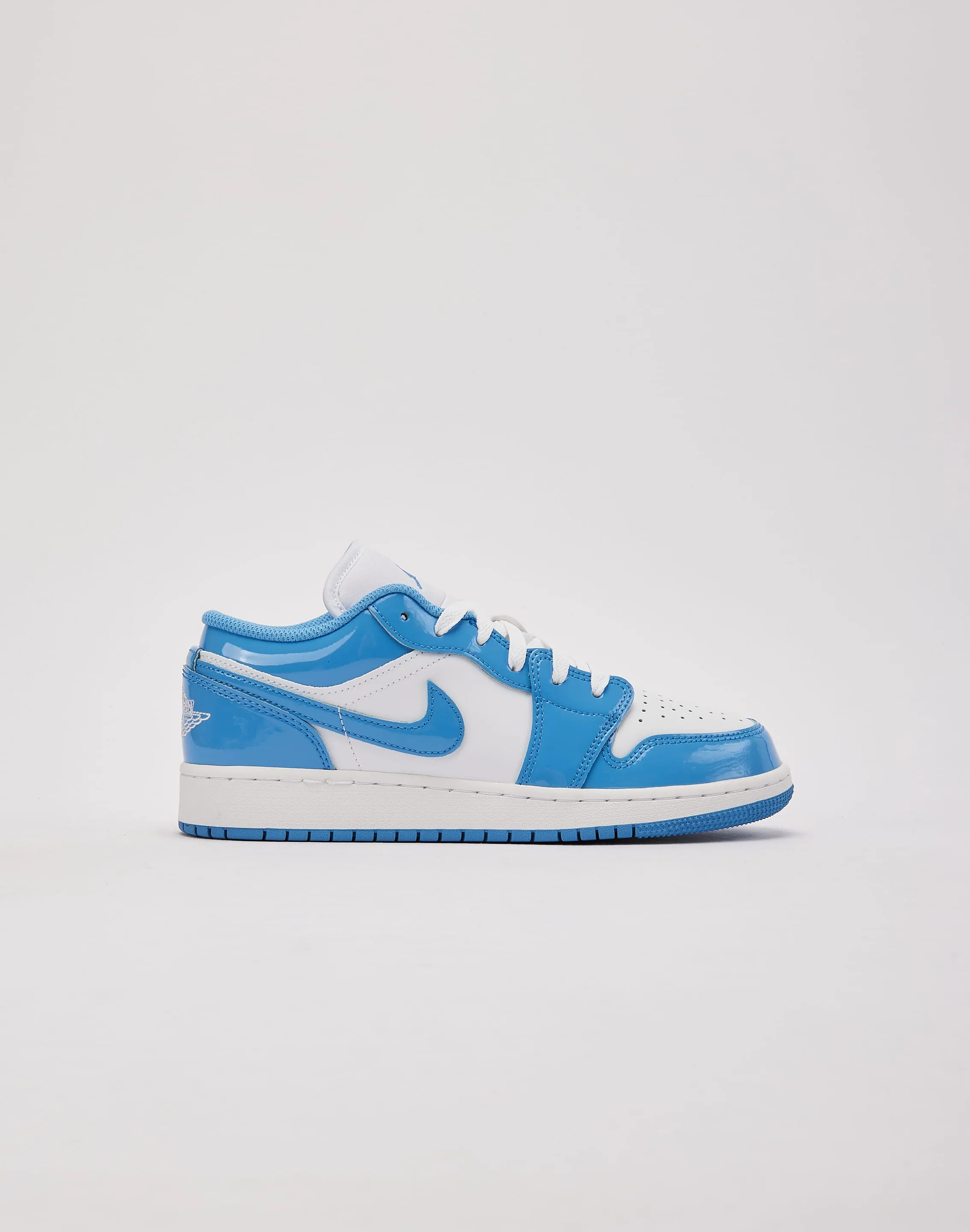 Mid Top Jordan Air Jordan 1 Low SE Grade-School