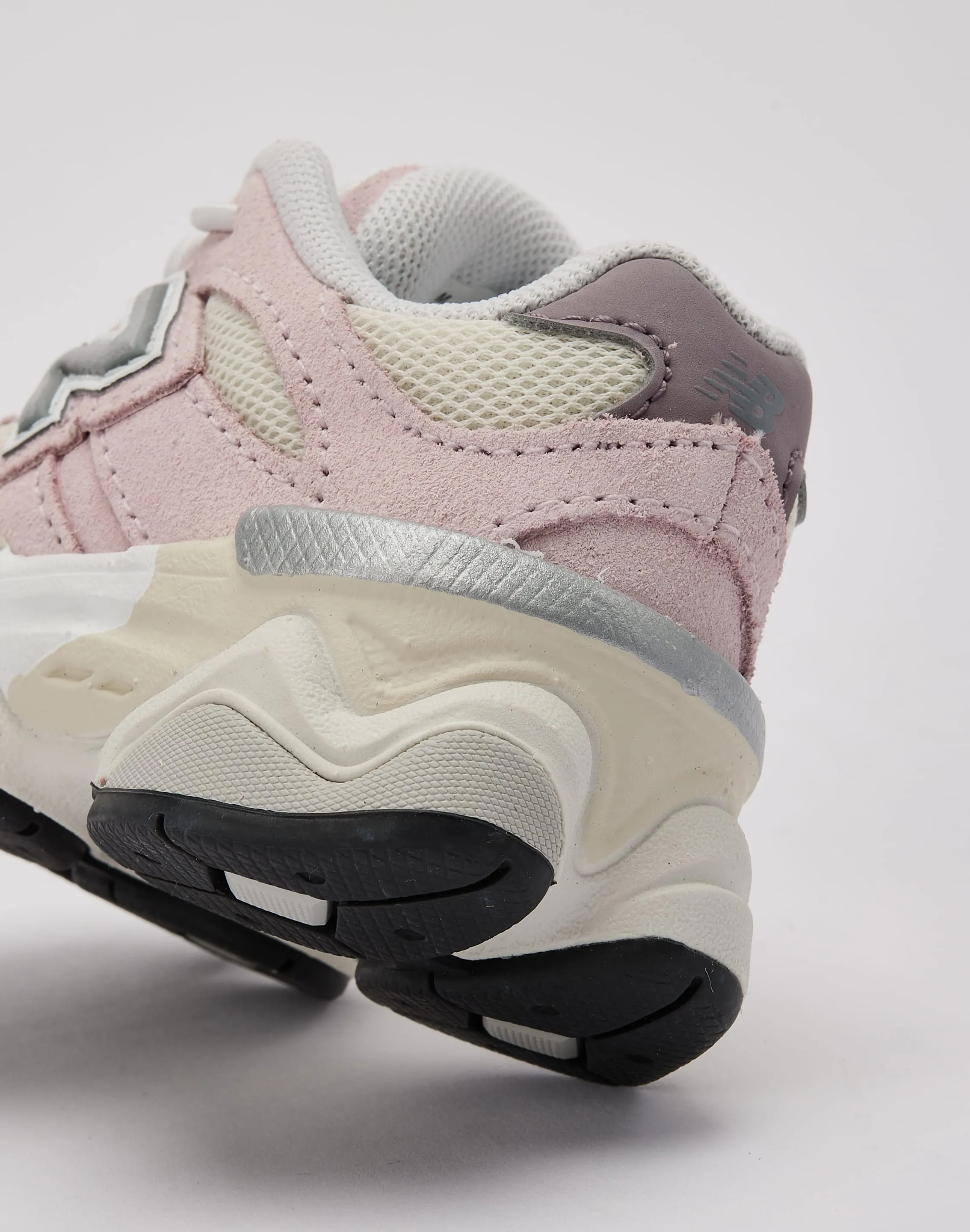 Durable Design New Balance 9060 Toddler