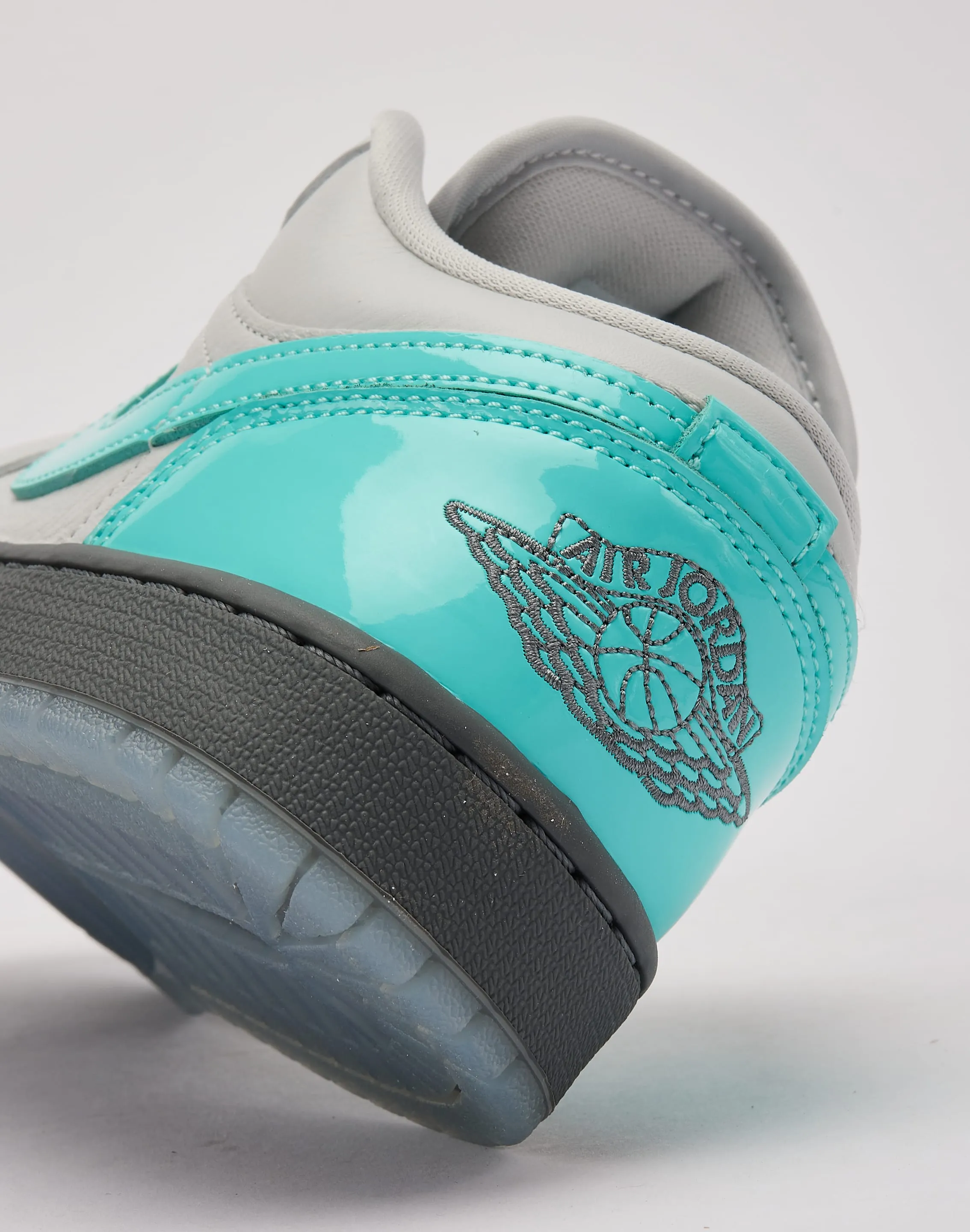 Jordan Air Jordan 1 Low SE Swift Glide Step Light