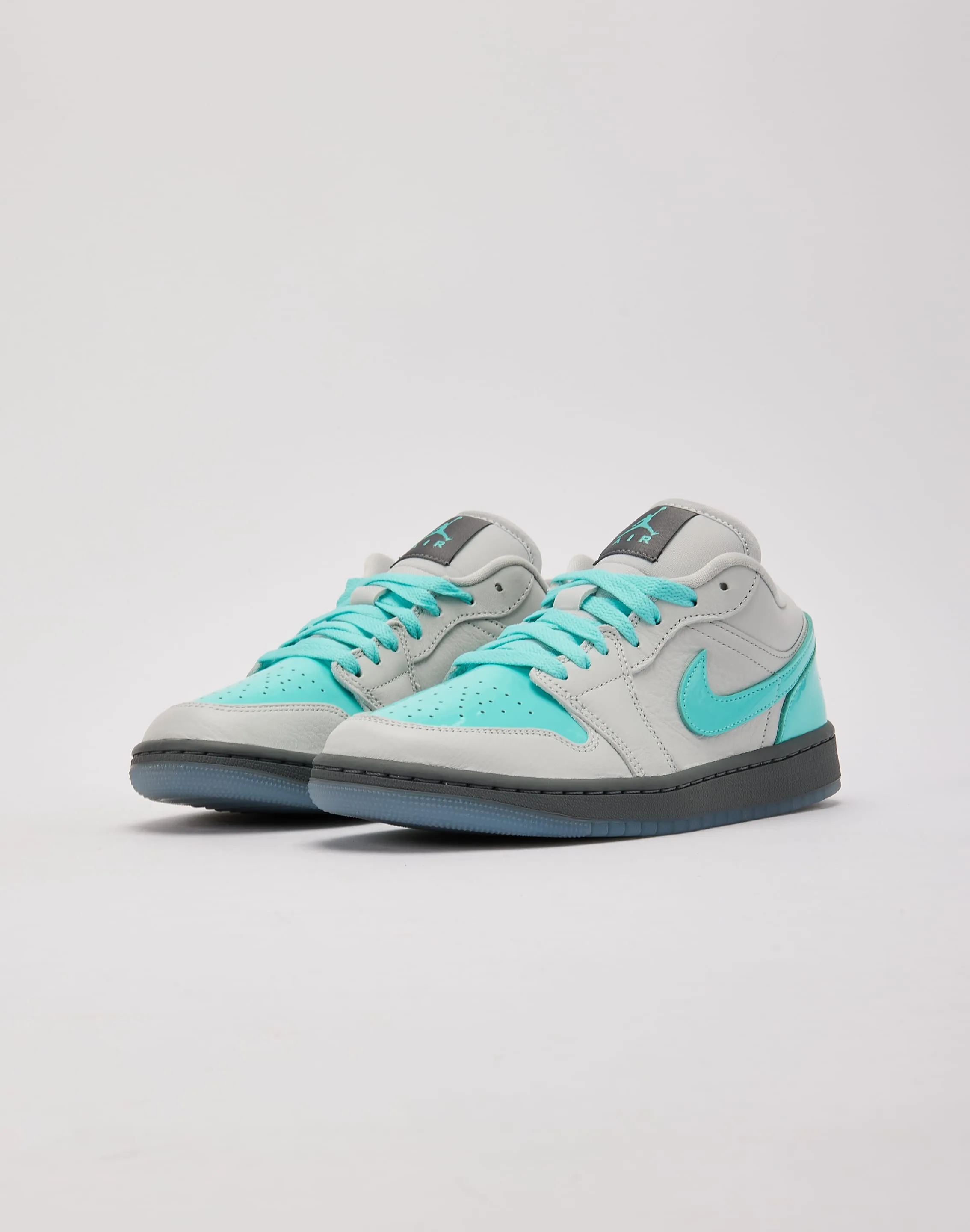 Jordan Air Jordan 1 Low SE Queen Touch