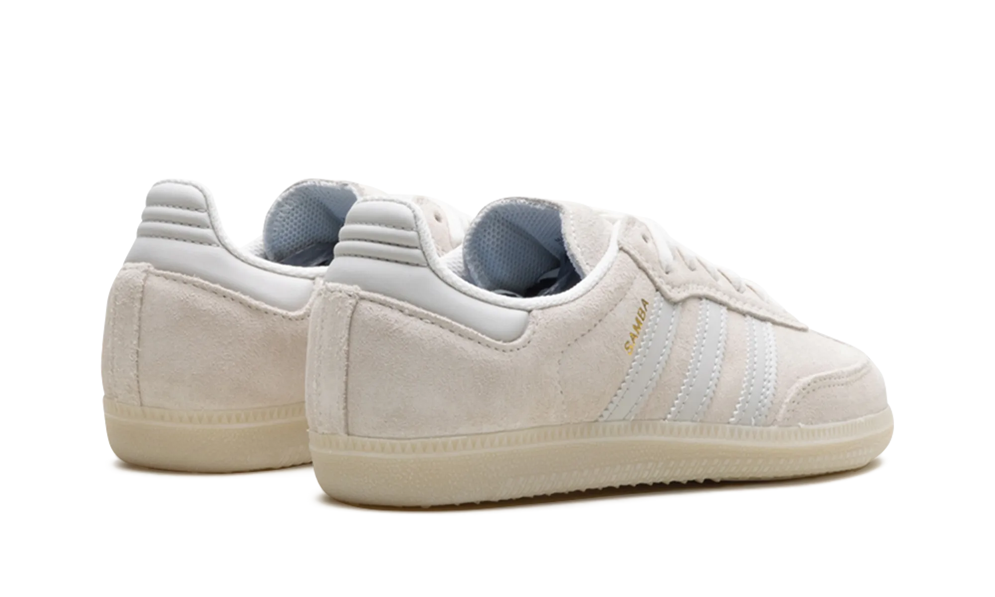 Samba ADV "Chalk White Grey Carbon" Season Ready Weekend Mood