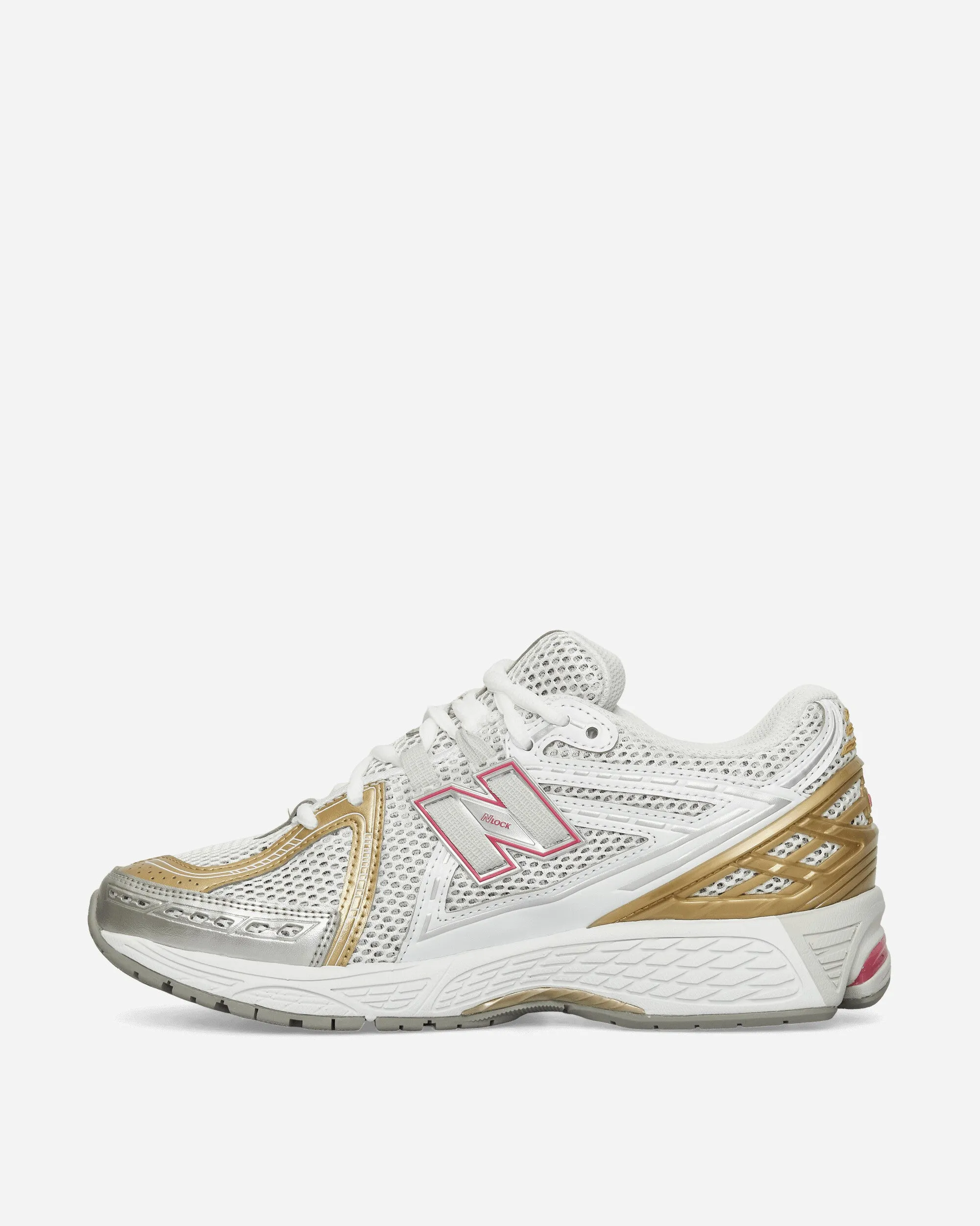1906R Sneakers Silver Metallic / Vintage Gold material Busy Path