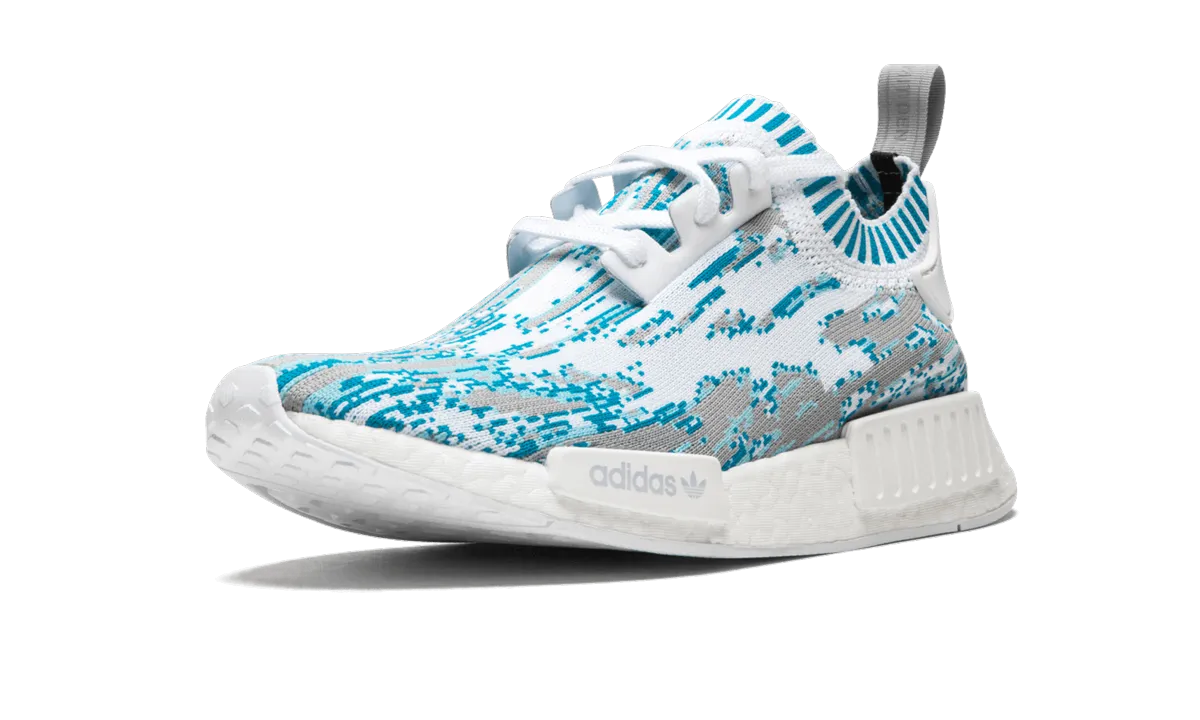 NMD_R1 PK "Datamosh" Harbor Step
