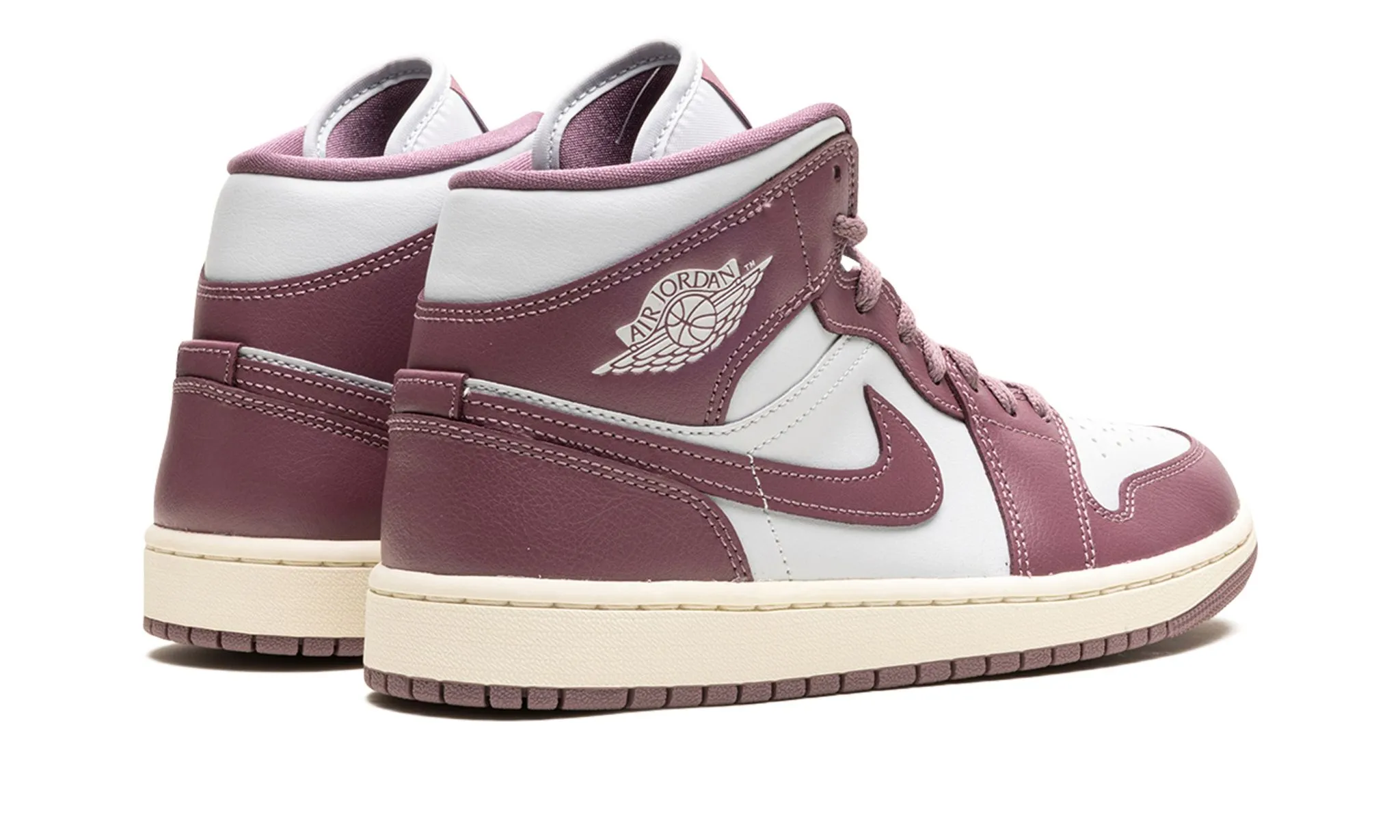 All-Purpose Comfort Function Meets Air Jordan 1 Mid Wmns Sky J Mauve