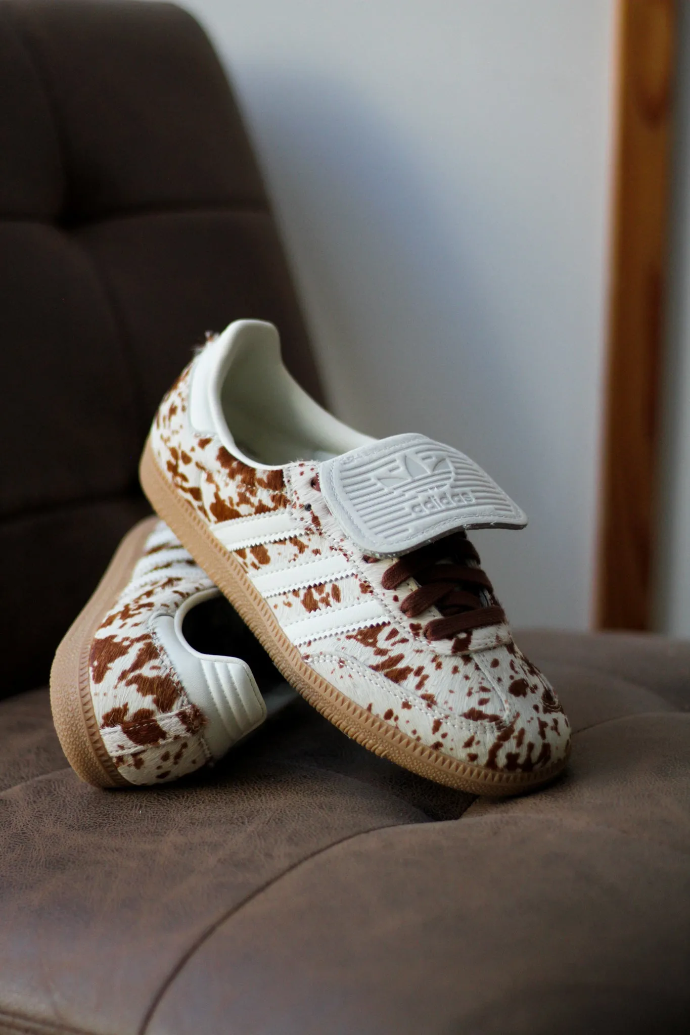 Injury Safe Trend-Core W ADIDAS SAMBA LT "OFF WHITE/LUCID PINK/GUM"