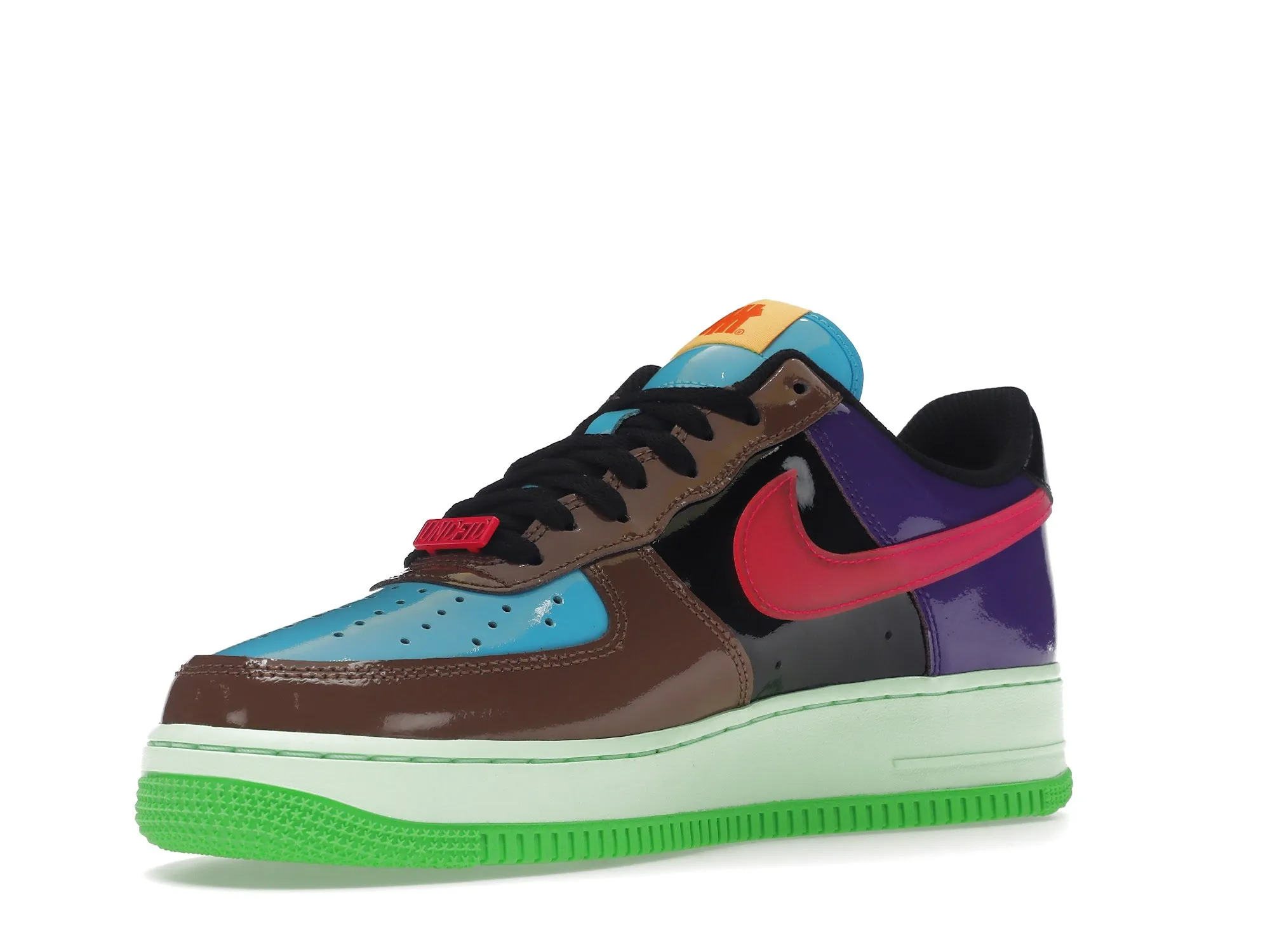 Open Feel Nike Air Force 1 Low SP Undefeated Multi-Patent Pink Prime