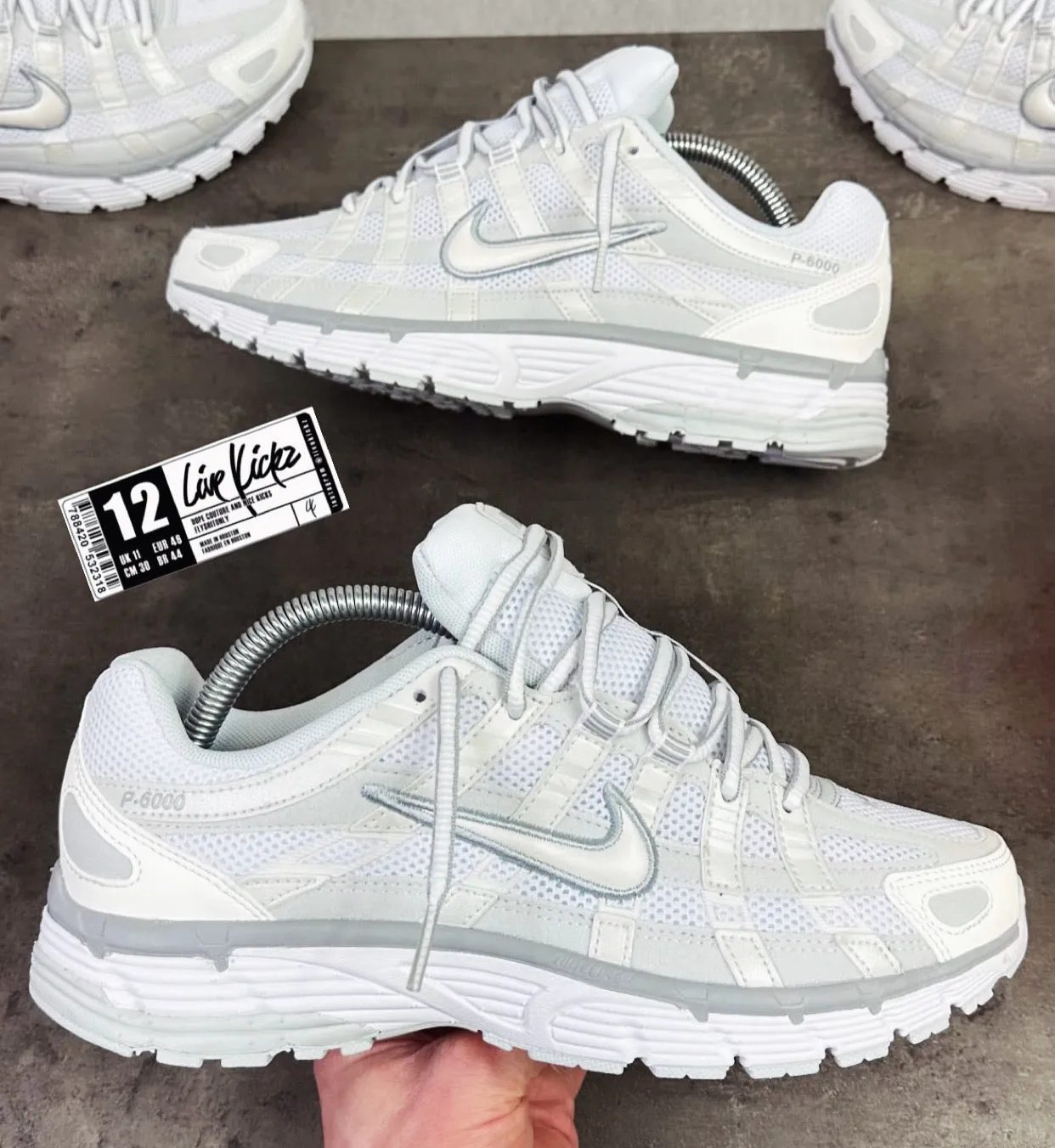 NIKE P TRAINERS WHITE GREY WOMENS Bush Path Score Hike