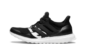 Ultraboost UNDFTD "Undefeated" Fashion-Ready Drill Hike