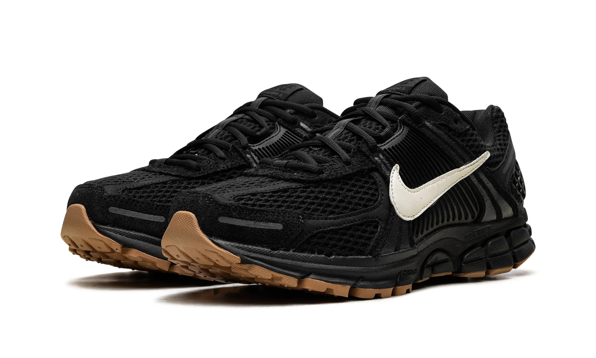 impact - protection shoes all - terrain Zoom Vomero 5 "Black Gum"