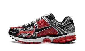 Zoom Vomero 5 "Metallic Silver University Red" Moisture wicking