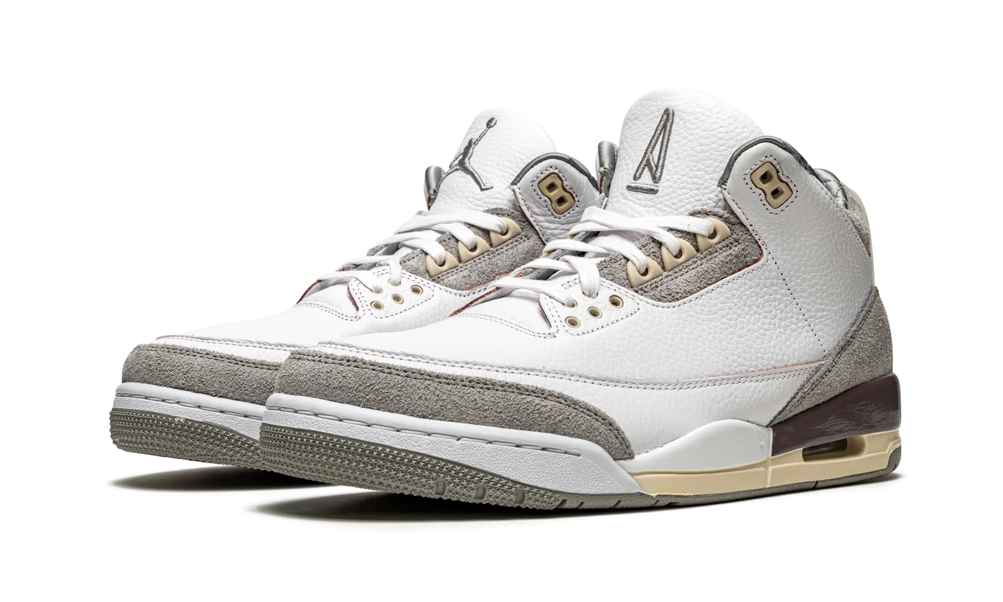 AIR JORDAN 3 RETRO SP WMNS "A Ma Mani??re - Raised by Women" Canyon Hike