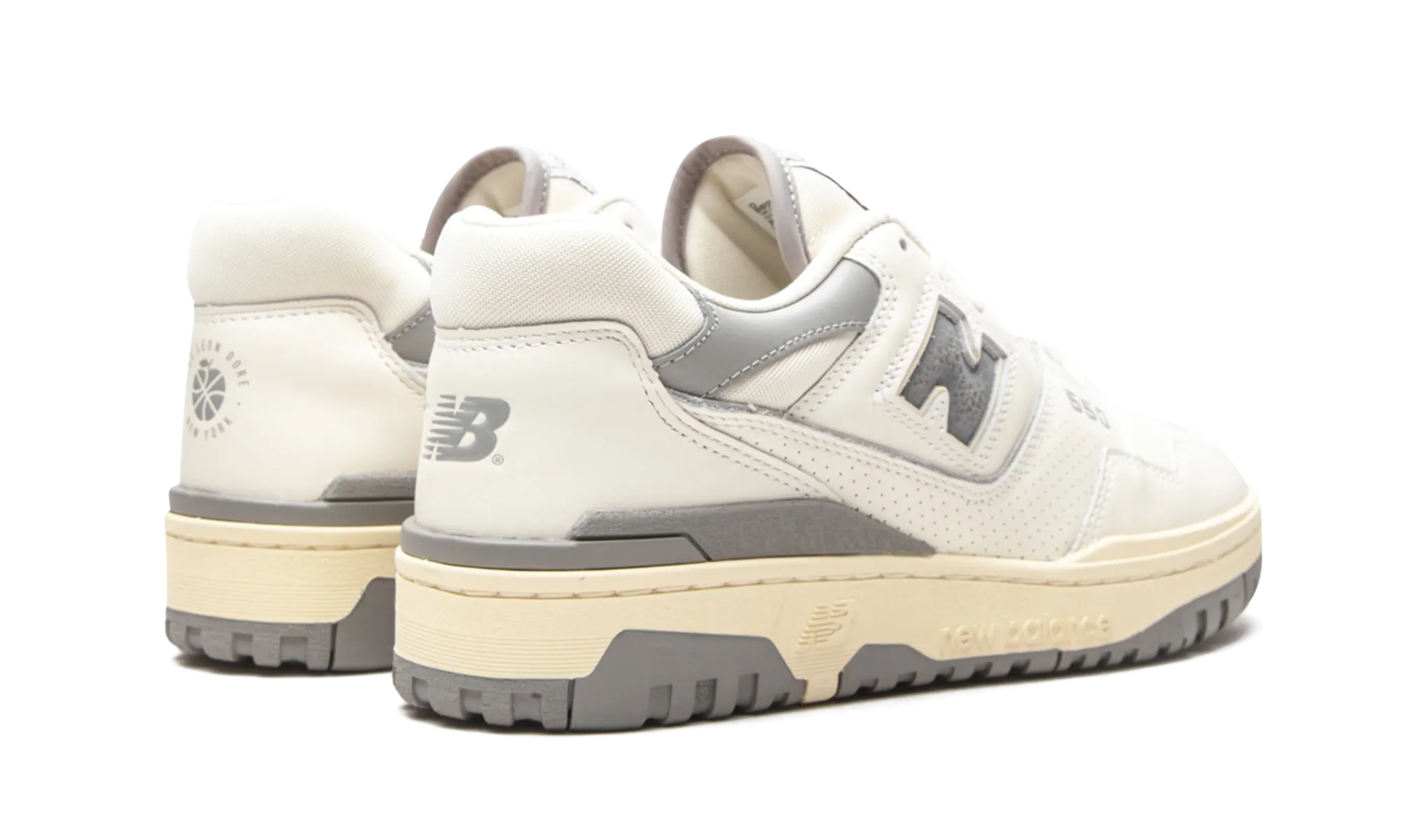 550 "Aim?? Leon Dore - Silver" Walk-Ready Shoes