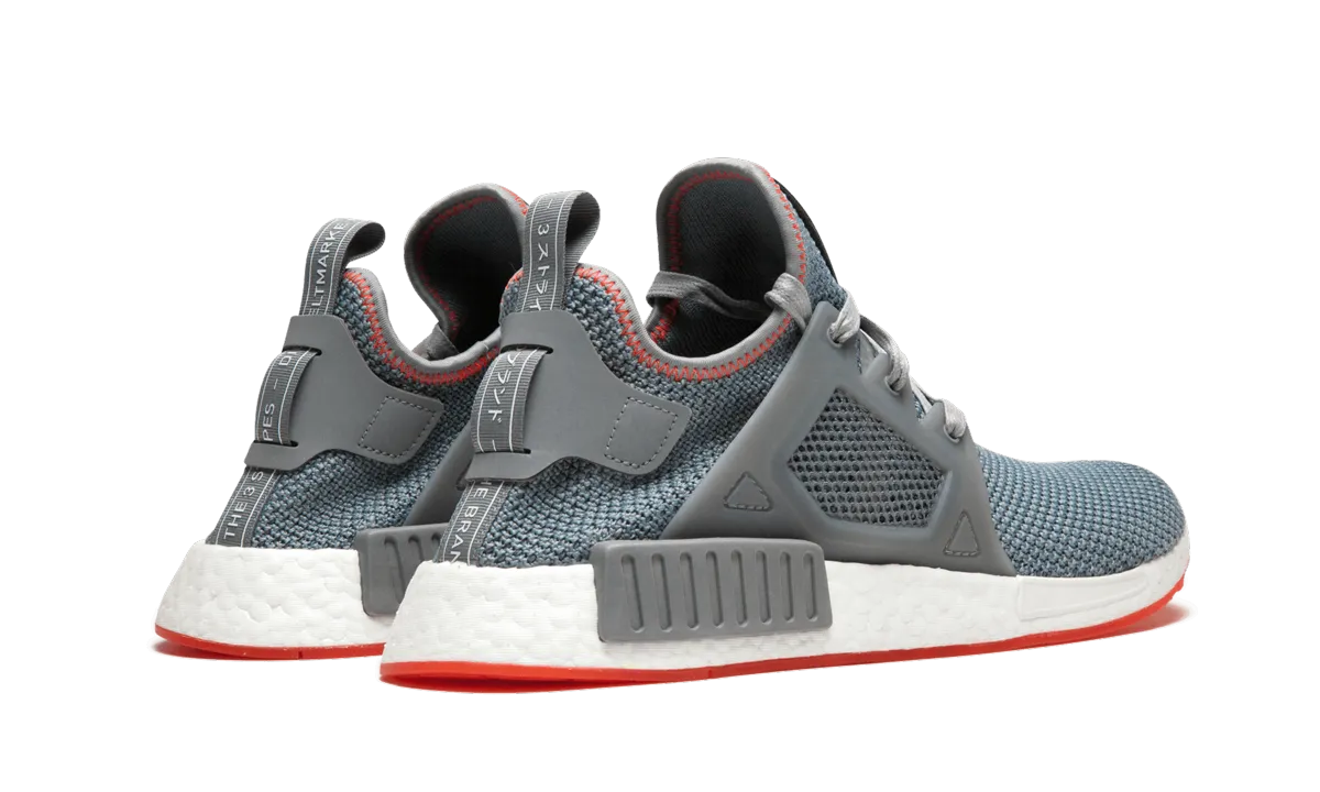 Commute Look Zip Up NMD_XR1