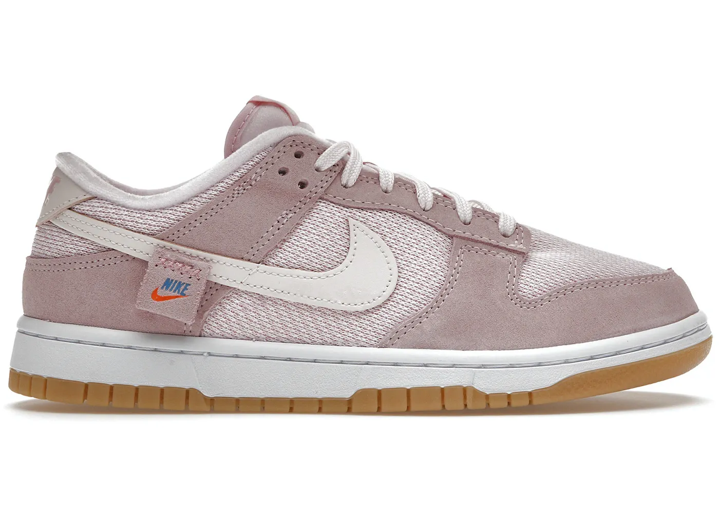 Leaf Walk Planet Run Nike Dunk Low Teddy Bear (W)