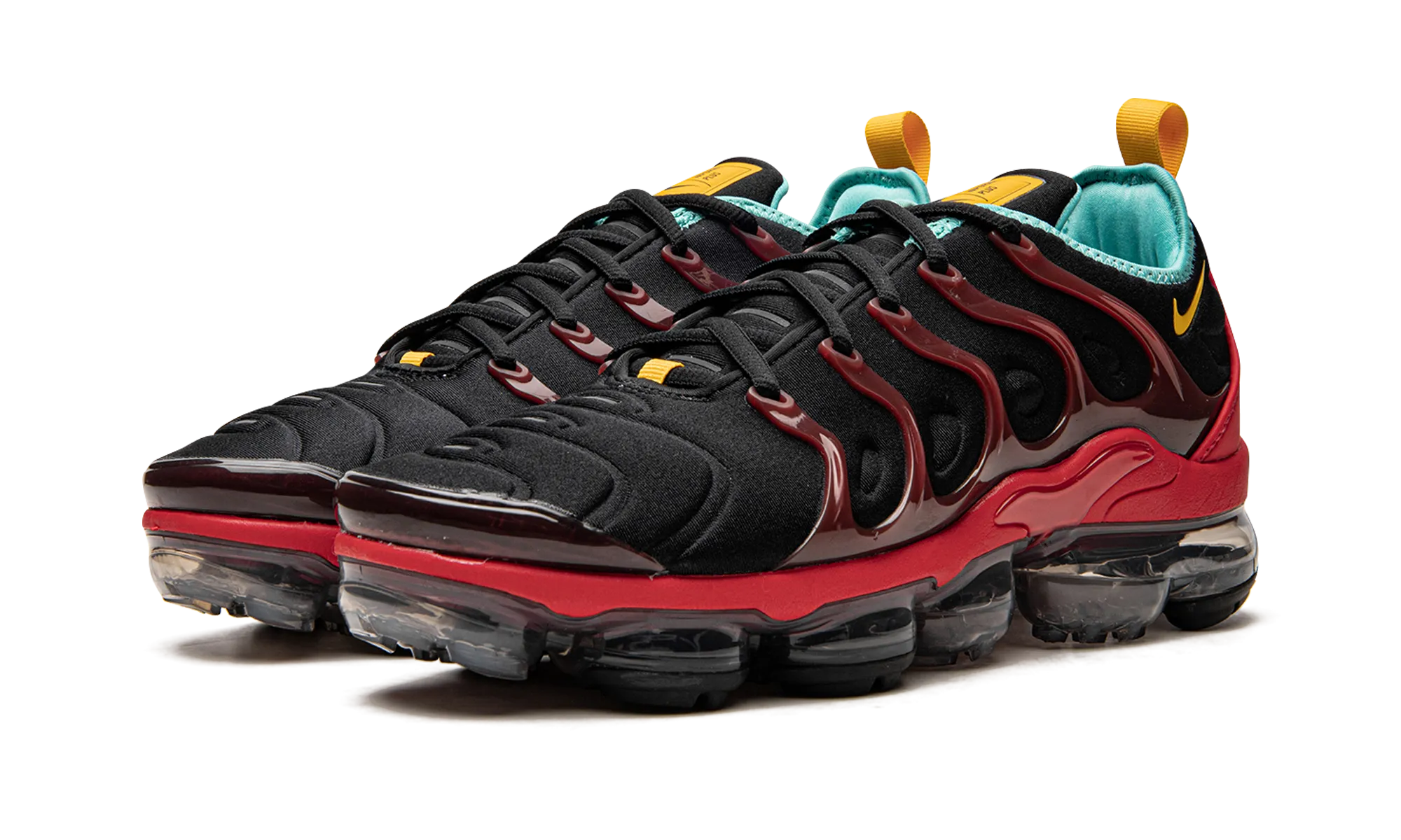 running in a cable car area shoes low - mileage shoe performance Air VaporMax Plus "Stained Glass"