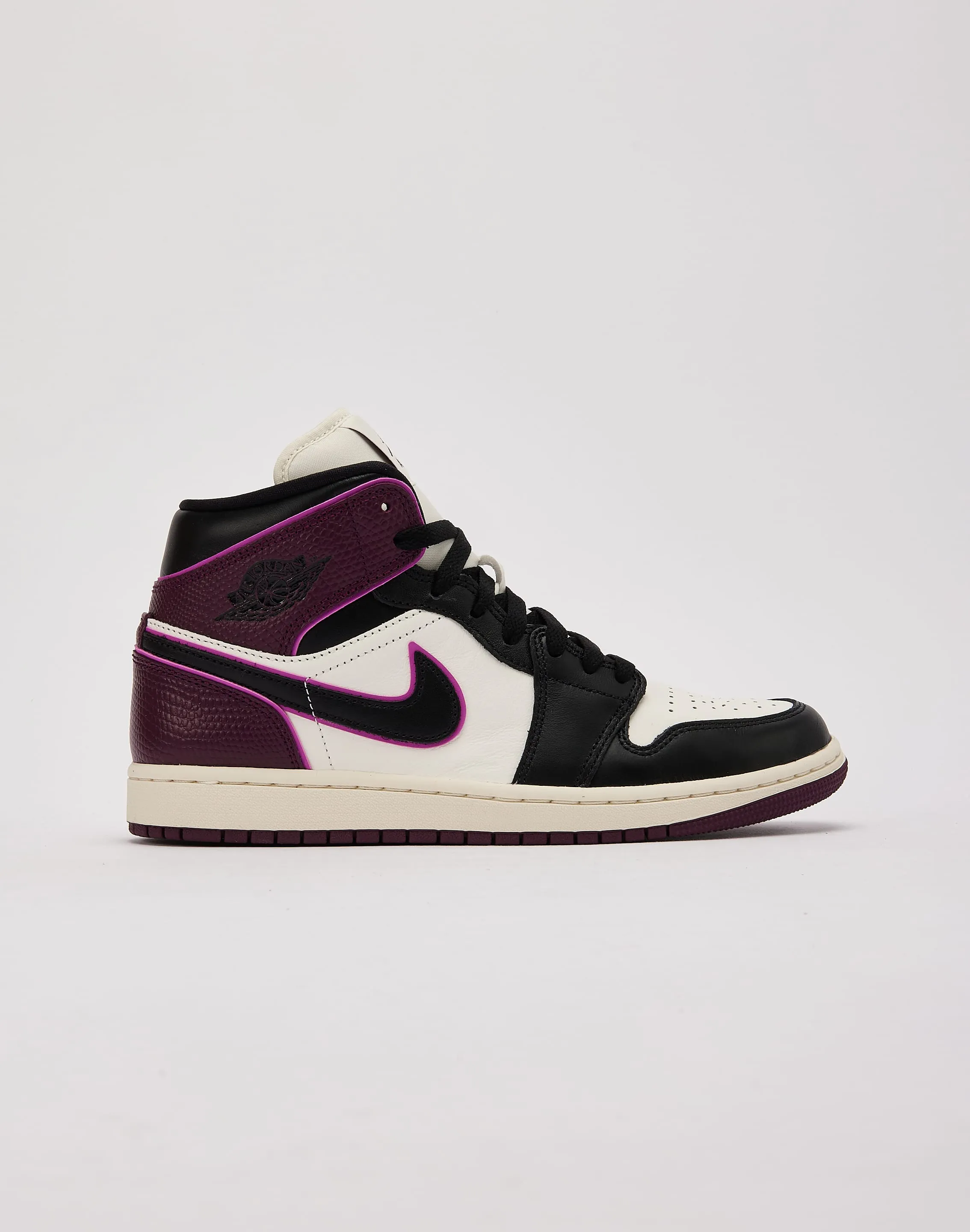 Shock absorption Chic Fit Jordan Air Jordan 1 Mid SE