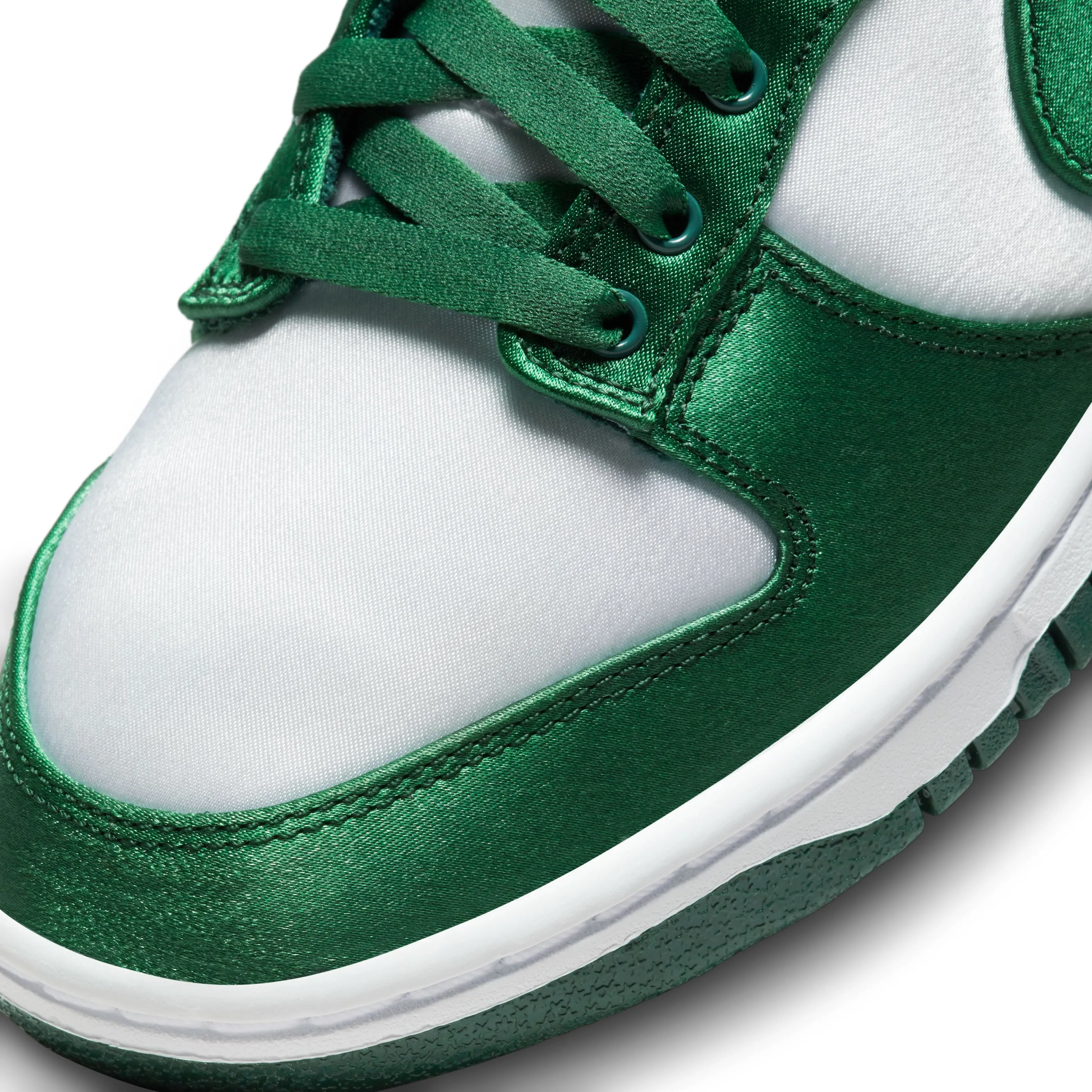 Move Smart Dunk Lifestyle Shoes