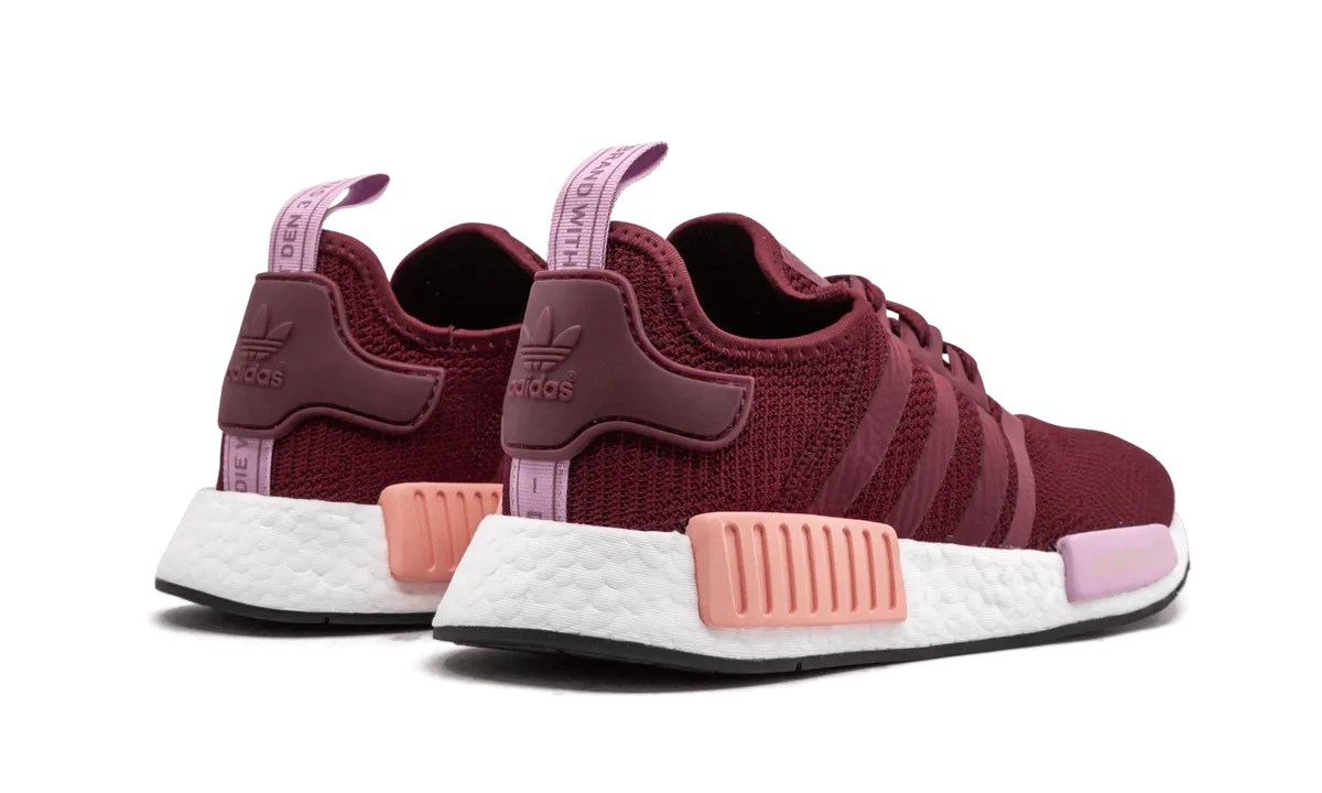 Foot Shape Break Time NMD_R1 WMNS