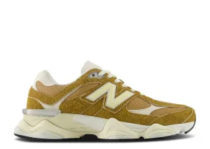 Everyday Gear Smart Tread New Balance 9060 Great Plains