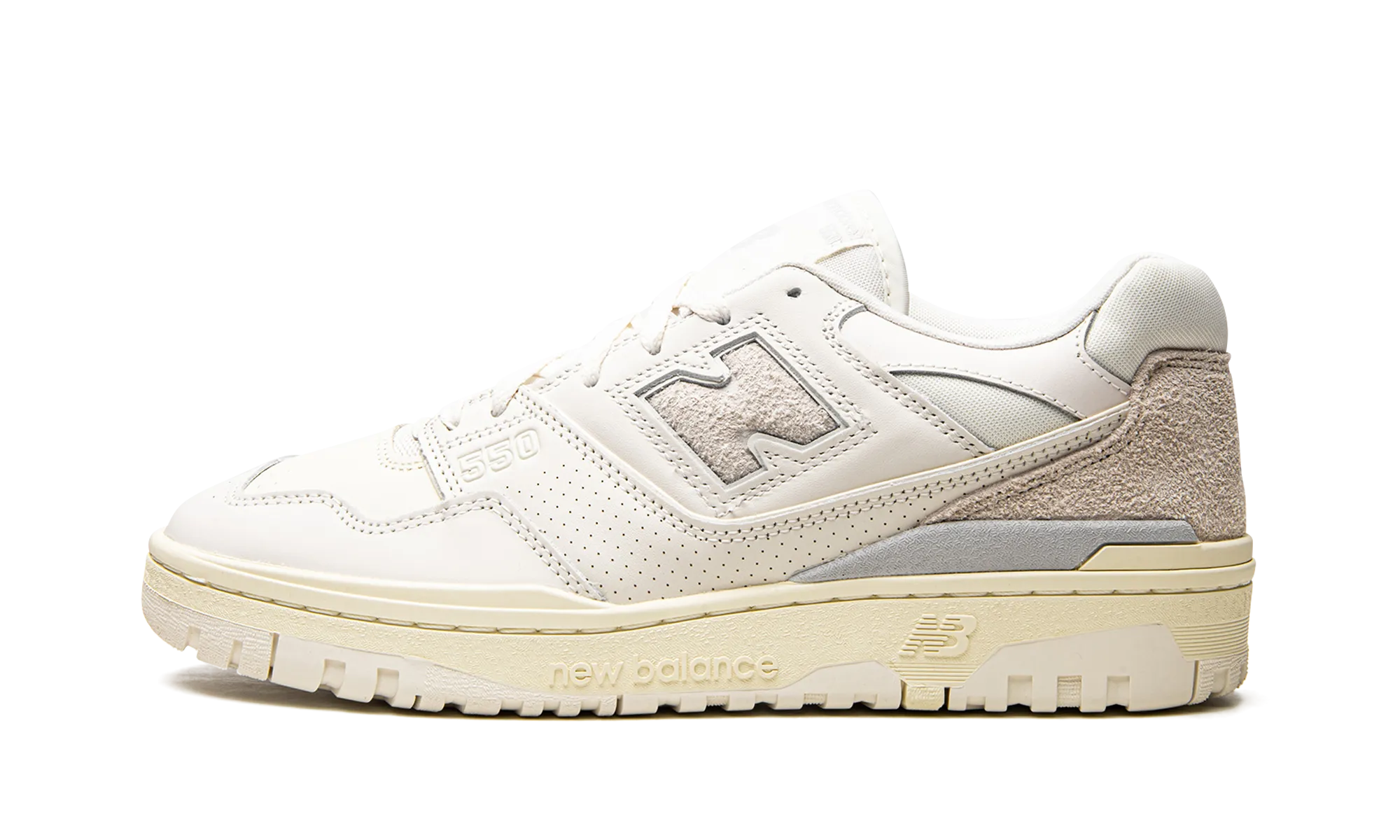 550 "Aim?? Leon Dore - White Leather" Everyday Essential