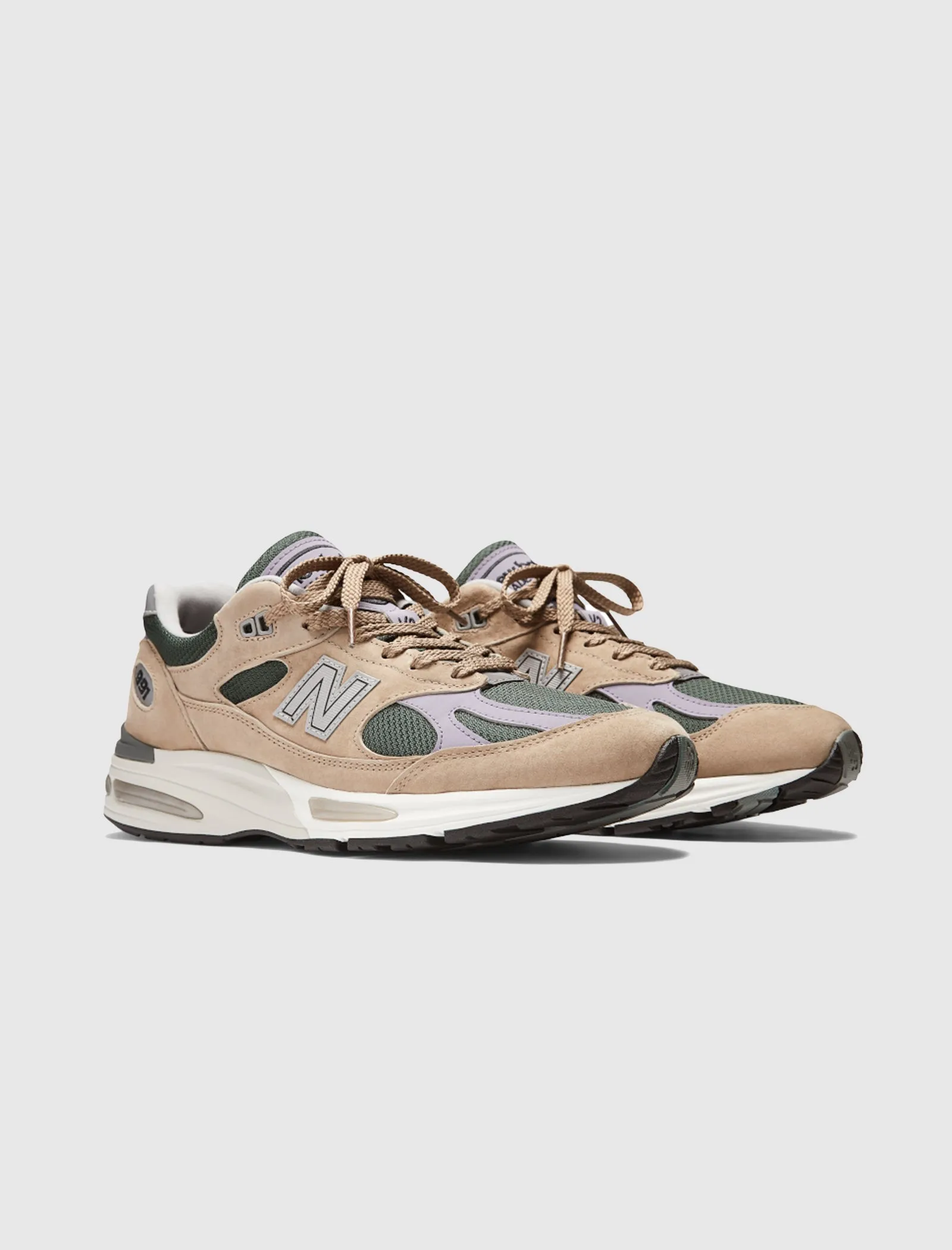 MADE IN UK 991 V2 "CEMENT" Style Base Urban Chill