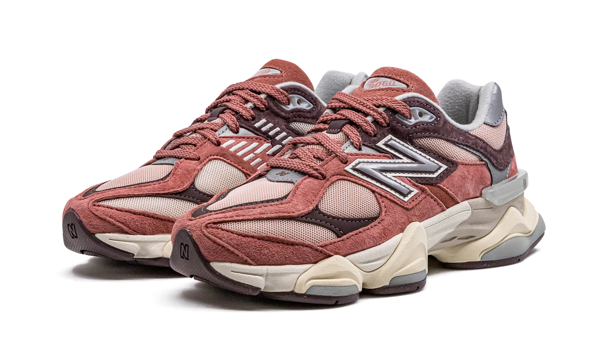 Loose Fit 9060 "Mineral Red/Truffle"