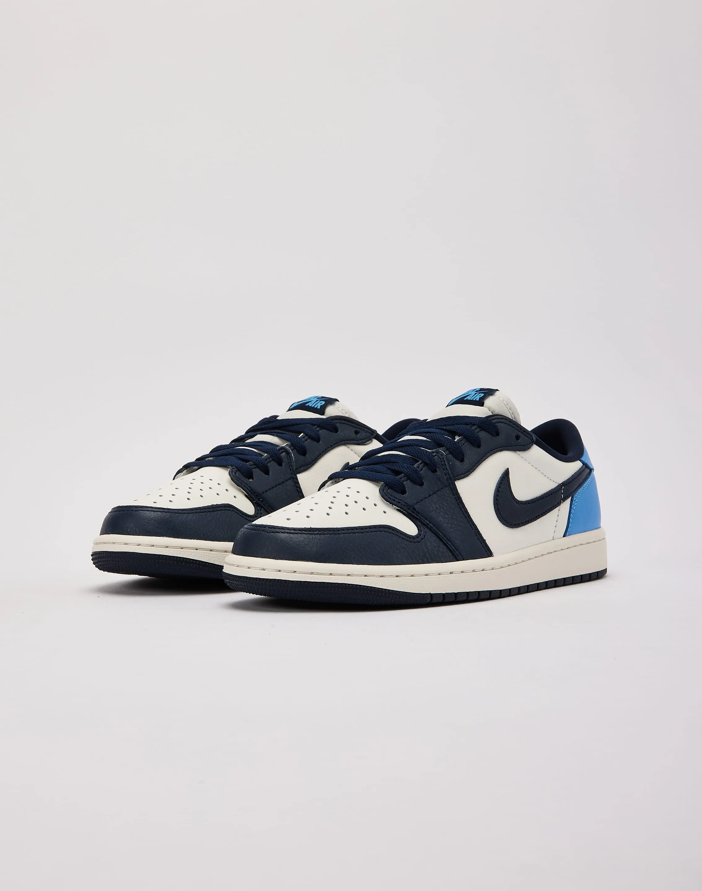 Jordan Air Jordan 1 Retro Low OG 'Obsidian' Global Cool slow walk