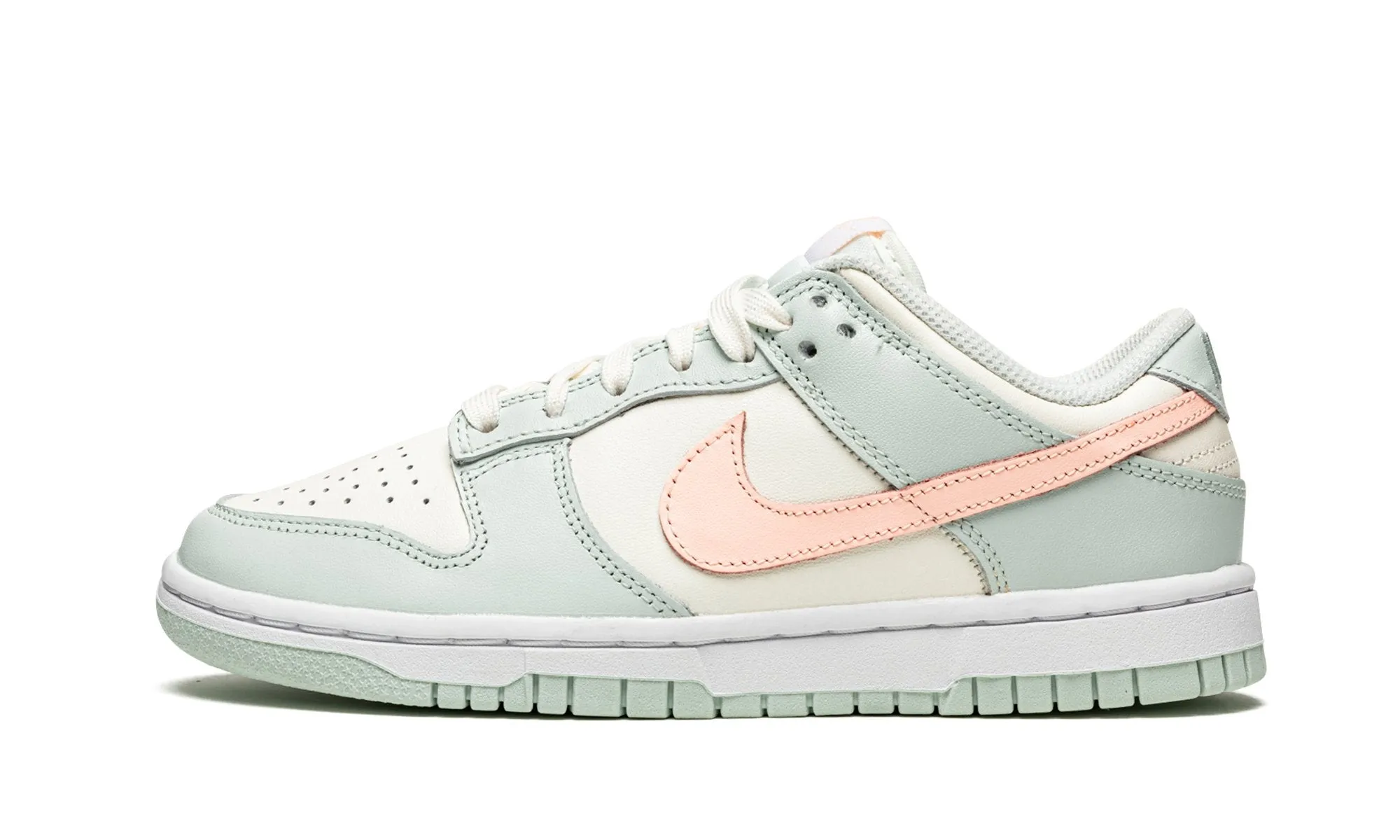 Nike Dunk Low "Barely Green" Women's Soft   leather Test Hike