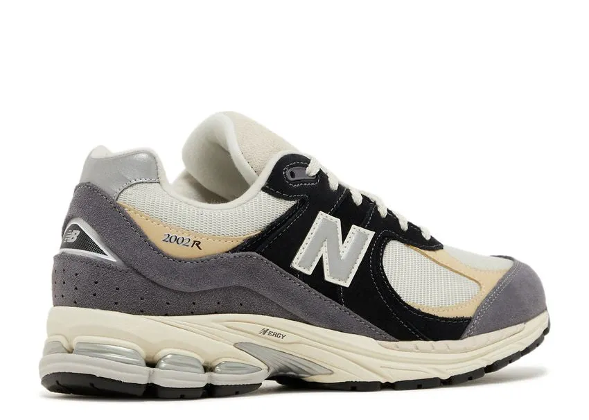 Canyon Path New Balance 2002R Magnet Sandstone