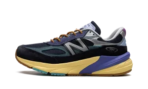 990 v6 "Action Bronson - Lapis Lazuli" Foot Focus