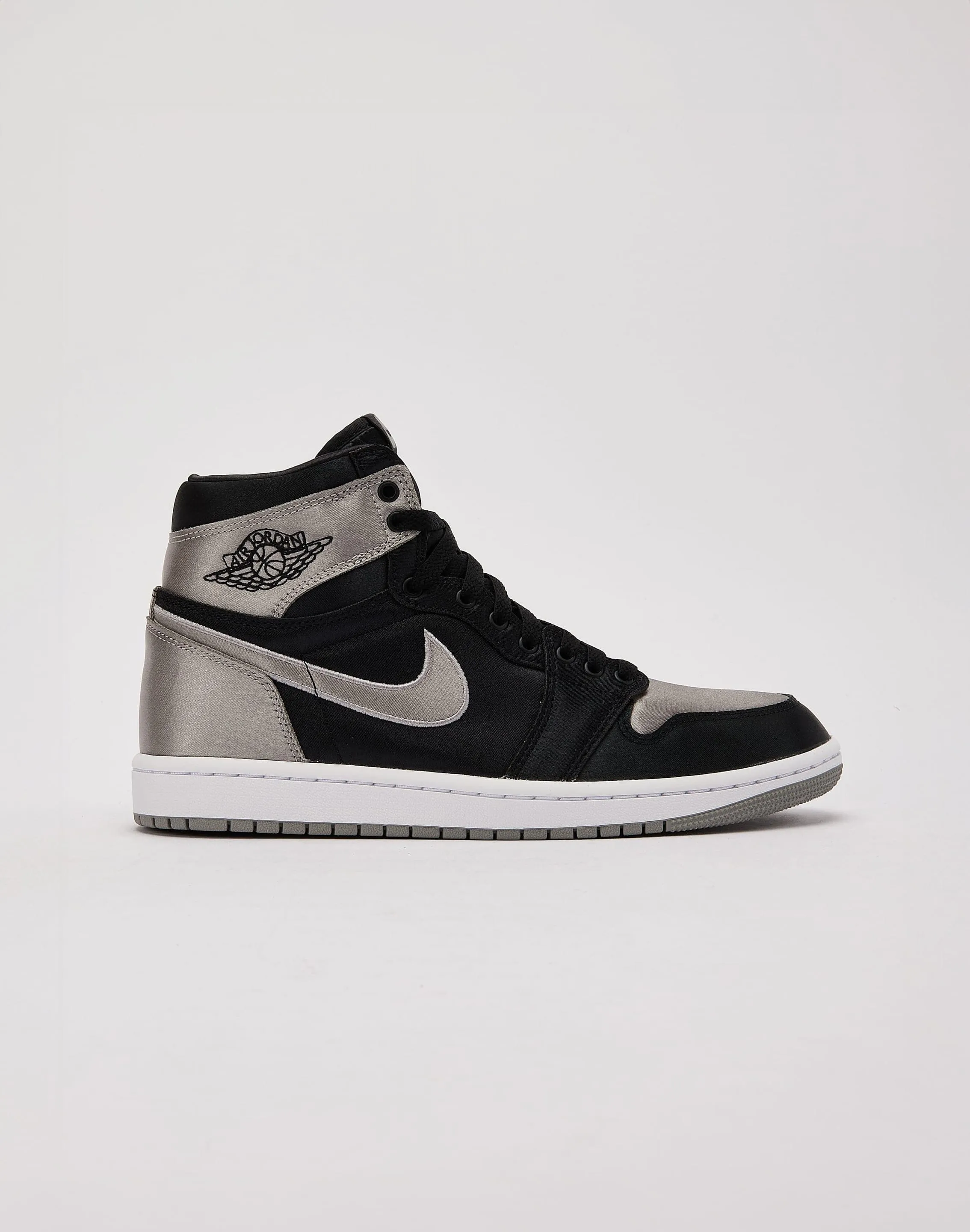 Jordan Air Jordan 1 Retro High OG 'Satin Shadow' Sport Active Action Ready