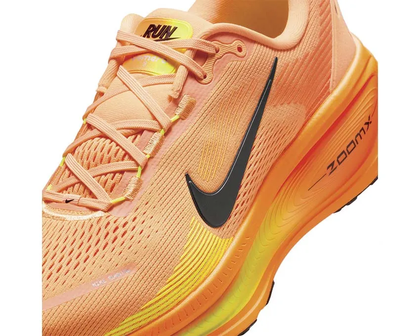 Trail running wear Nike Vomero 18 "Orange Chalk"