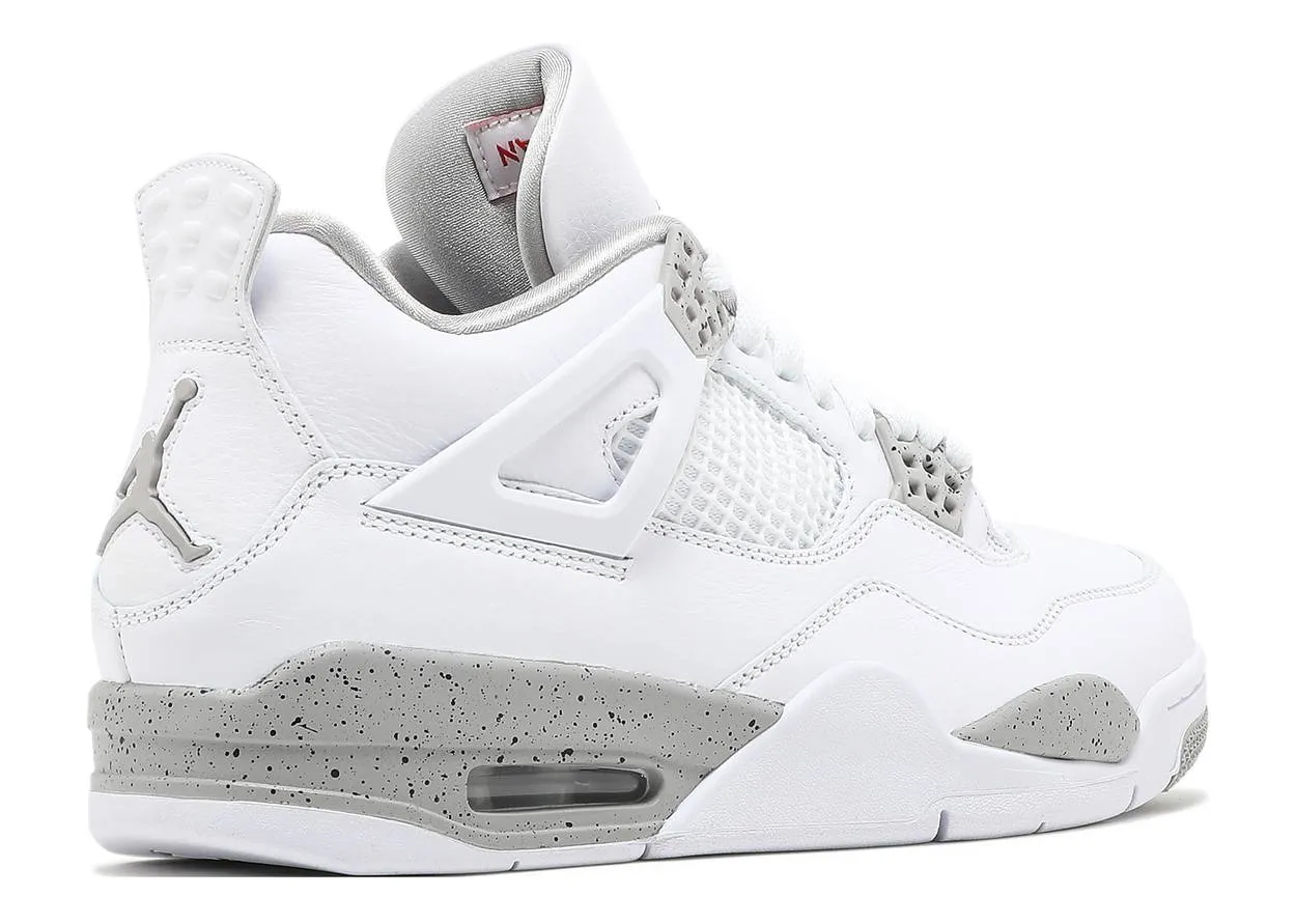 Air Jordan 4 Tech White Oreo on the road