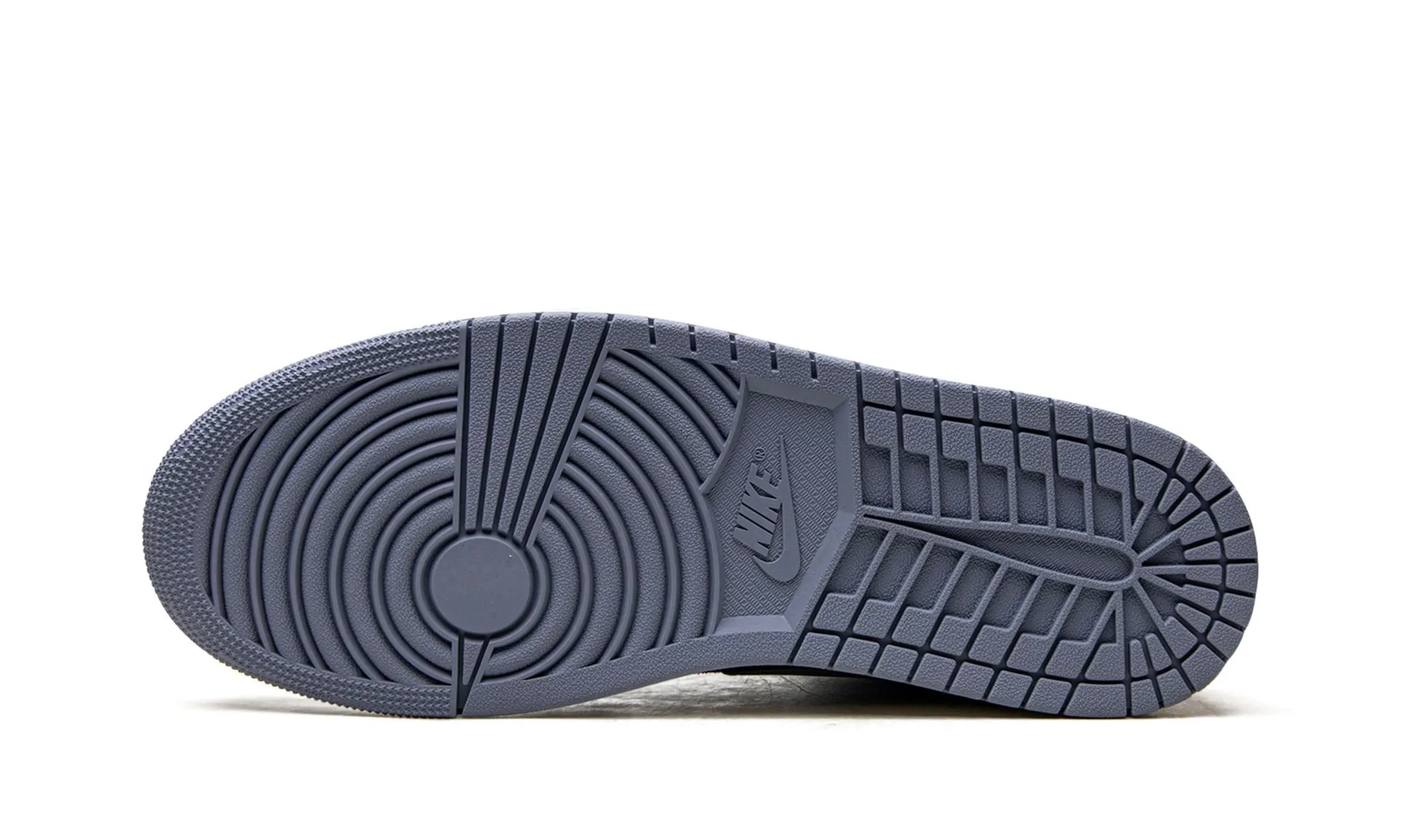comfort features Tea Run Air Jordan 1 Mid SE Craft Obsidian